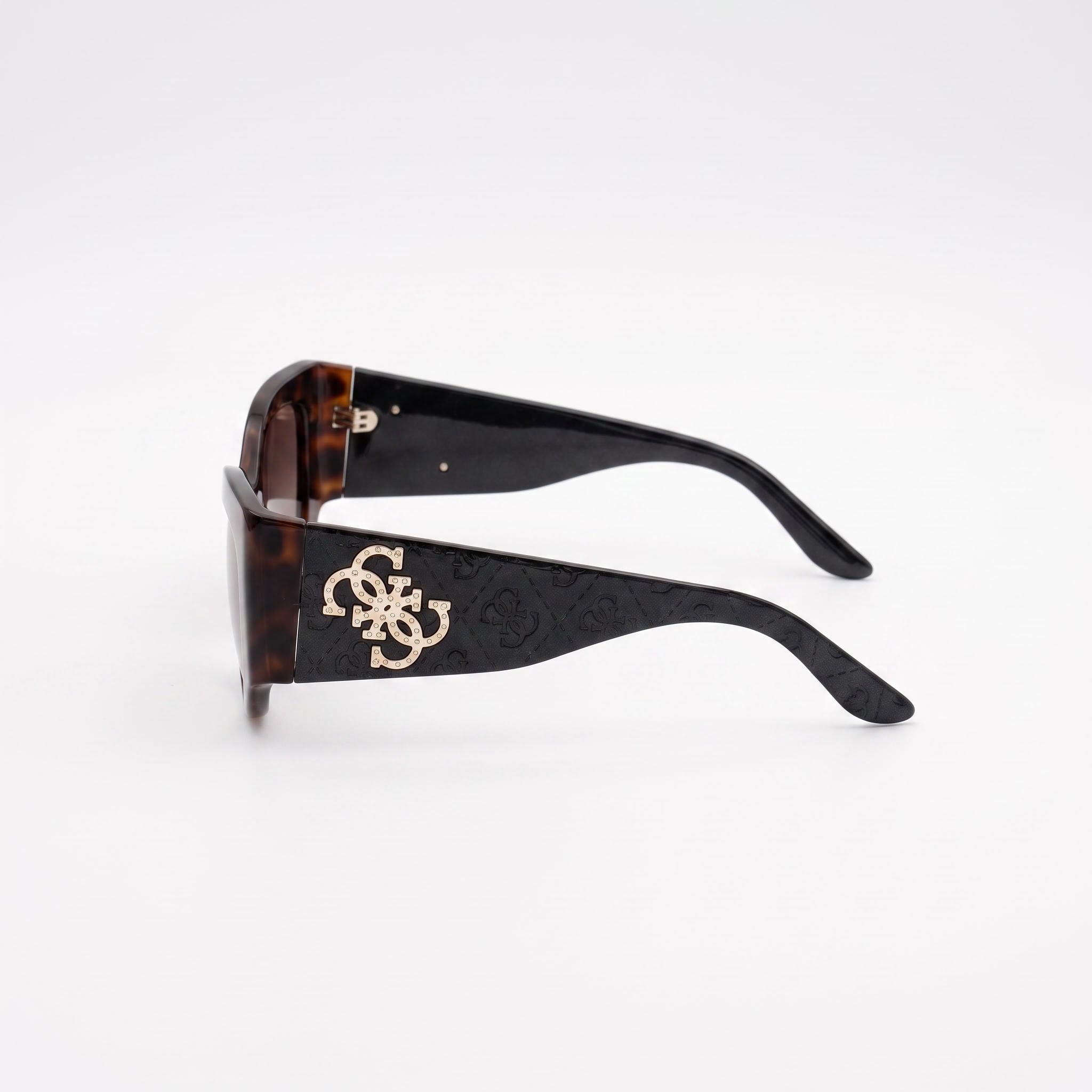 GUESS Casual Women's Dark Havana Plastic Frame Gradient Brown Lens Sunglasses with UV 400 Protection 54mm, Photo 3