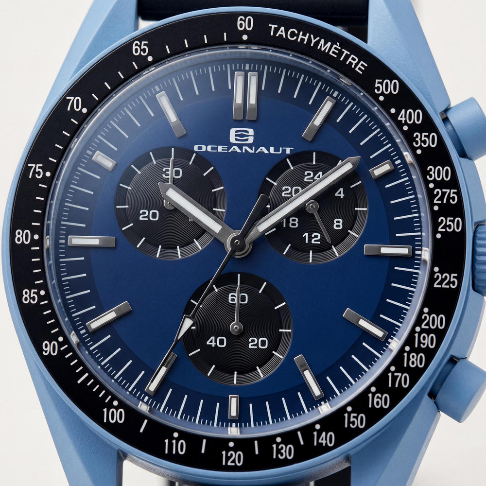 Reloj Oceanaut para hombre con esfera azul, caja de plástico, correa de cuero, movimiento de cuarzo, resistente al agua hasta 50 m.
