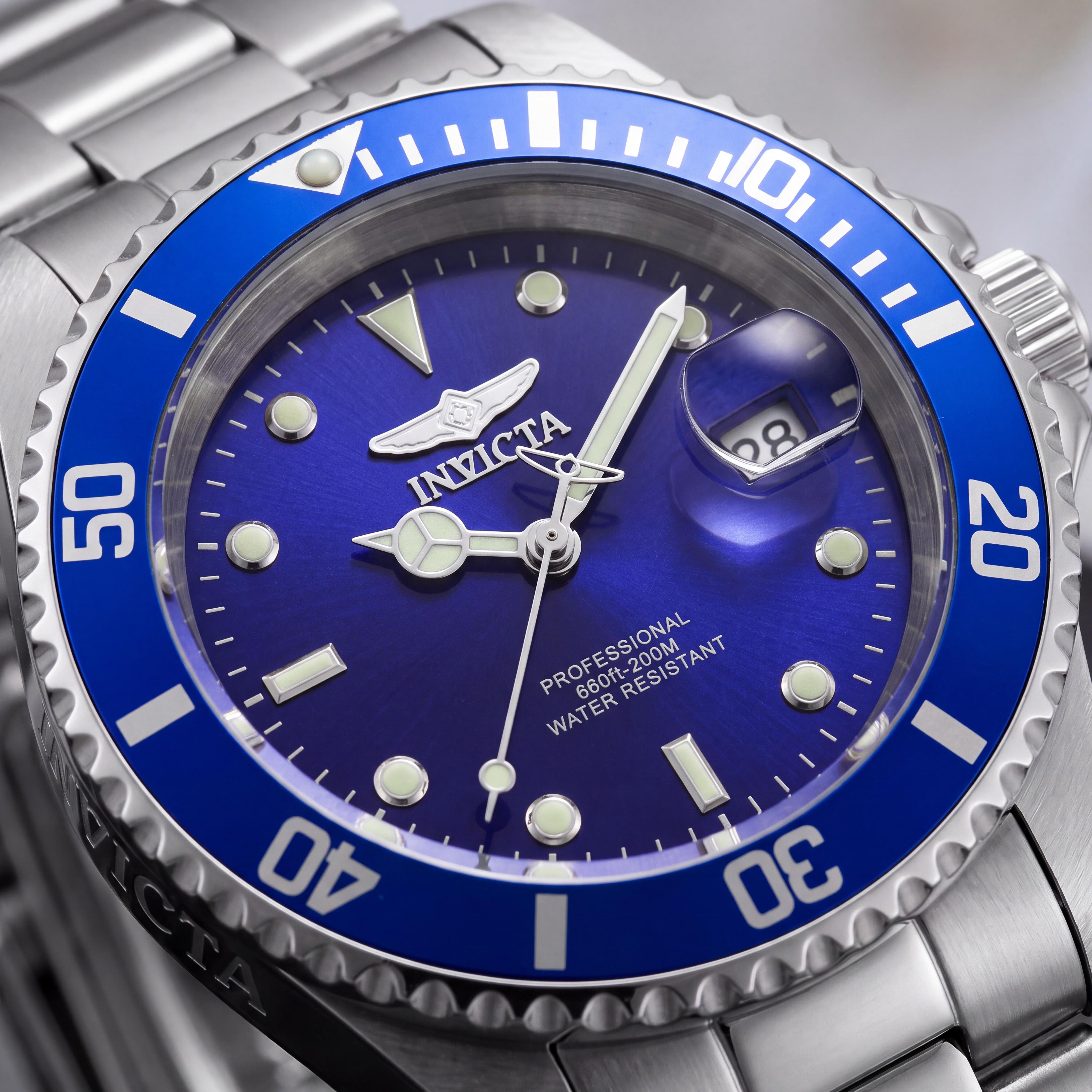 Invicta Pro Diver 26971 Men's 40mm Stainless Steel Case Blue Dial Quartz Screw-Down Crown Bracelet Watch, Photo 2