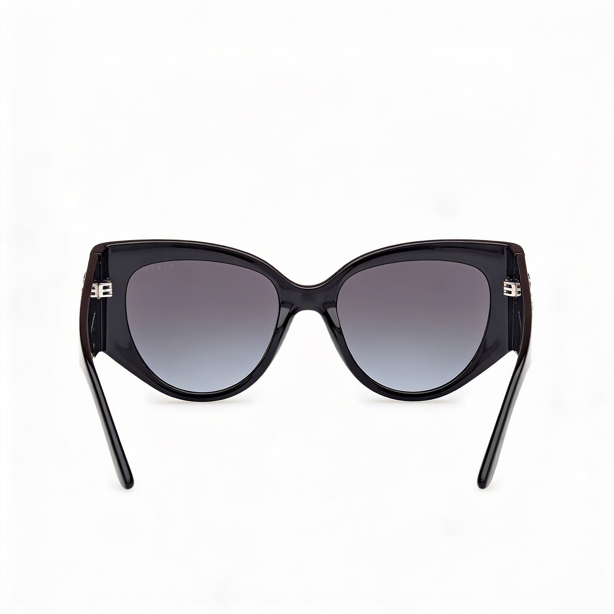 GUESS Casual Women's Shiny Black Plastic Frame Non-Polarized Gradient Smoke Sunglasses with 100% UV Protection 54mm, Photo 3