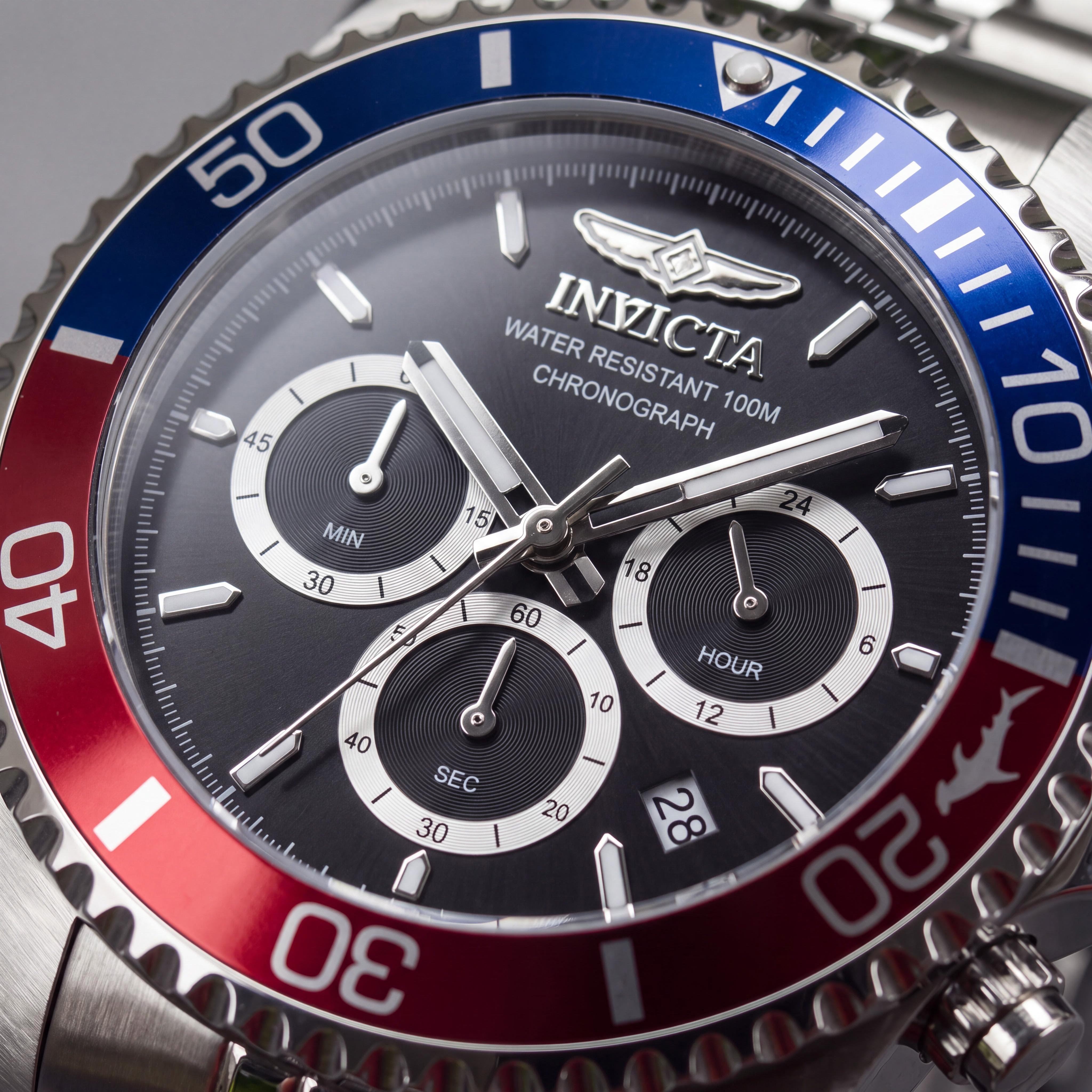 Invicta Pro Diver 48117 Men's Classic 43mm Silver-Tone Stainless Steel 10 Bar Water Resistant Quartz Watch with Black Dial, Photo 2