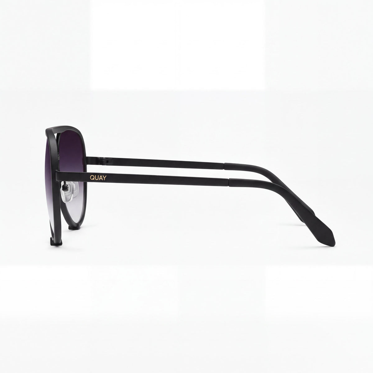 QUAY AUSTRALIA High Profile Unisex Sunglasses - Matte Black Black Fade Frame, Black Polycarbonate Lens, UV Protected, 143mm, Photo 3