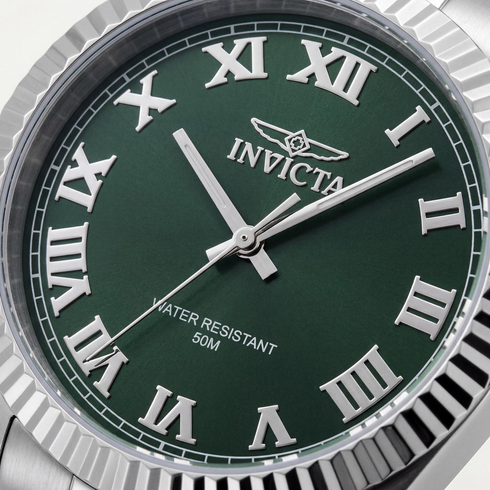 Reloj Invicta Specialty 47398 unisex de acero inoxidable con esfera verde y cristal mineral de cuarzo, 43 mm