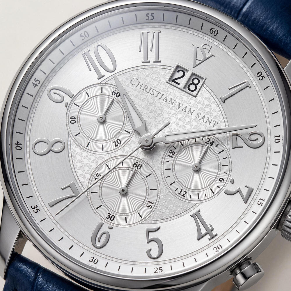 Reloj cronógrafo para hombre con correa de Christian Van Sant, con caja de acero inoxidable plateada y correa de cuero.