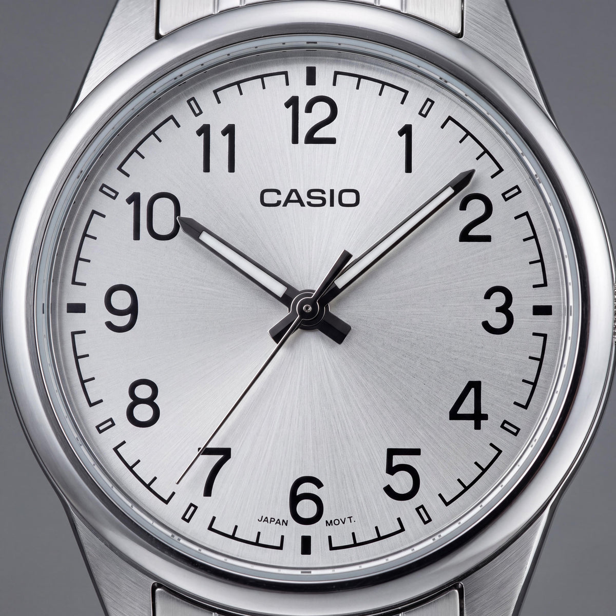 Casio Enticer Men MTP-V005D-7B4UDF Silver Dial Stainless Steel Bracelet Water Resistant Watch, Photo 2