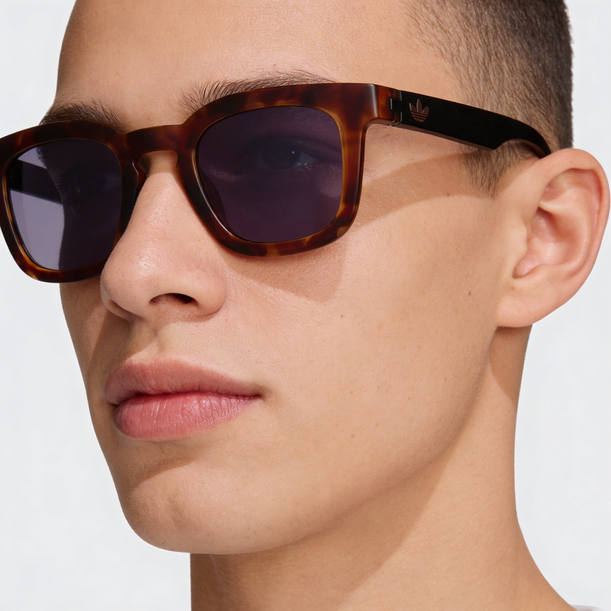 adidas Vintage Unisex Multicolour Plastic Frame Purple Lens UV Protection Anti-glare Sunglasses 48-24-145, Photo 4