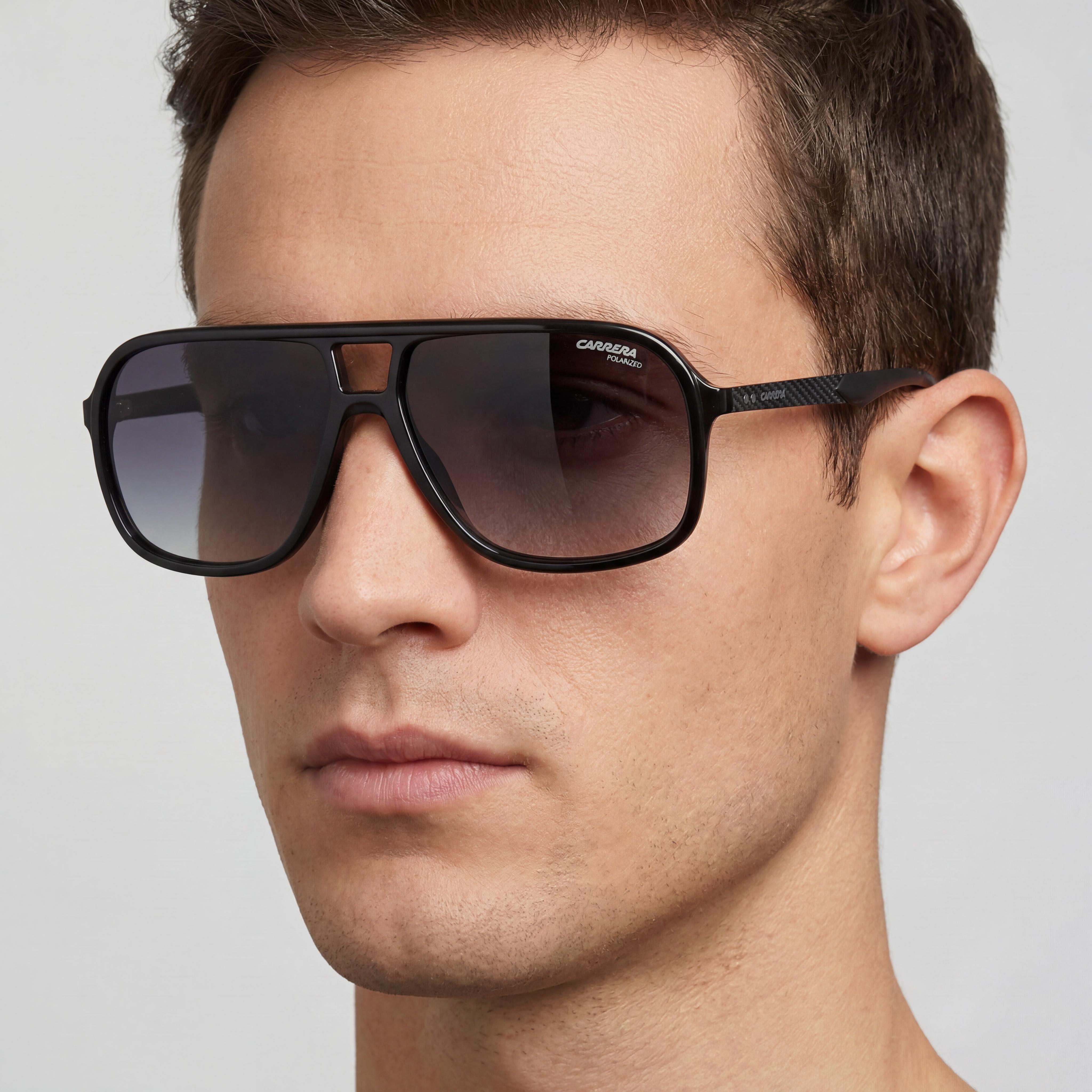 Carrera CARRERA 8035/S Gafas de sol de protección UV para hombre, con montura de poliamida negra y lente gris oscuro degradado de 61 mm, Photo 4