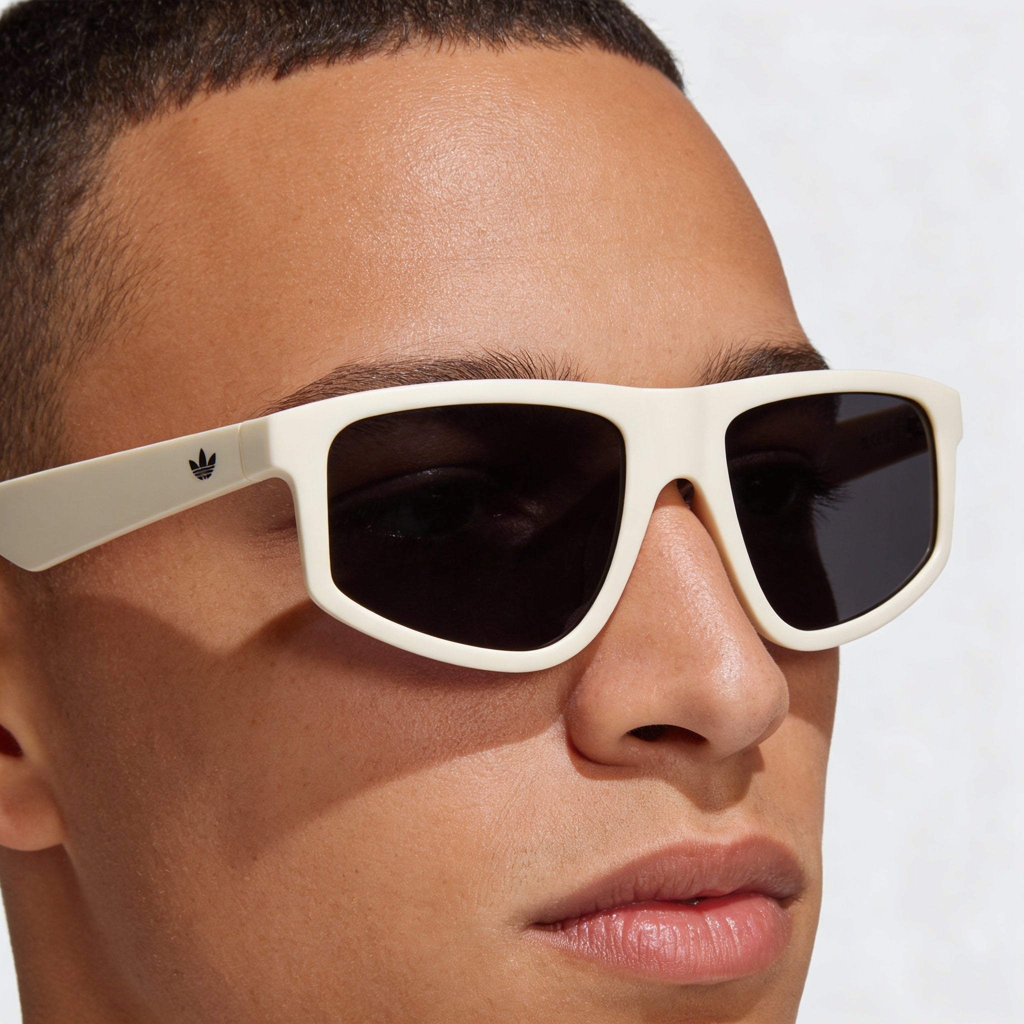 Gafas de sol adidas Originals OR0108 para hombre, de acero inoxidable blanco mate, sin polarizar, con protección UV, de 55 mm, Photo 3