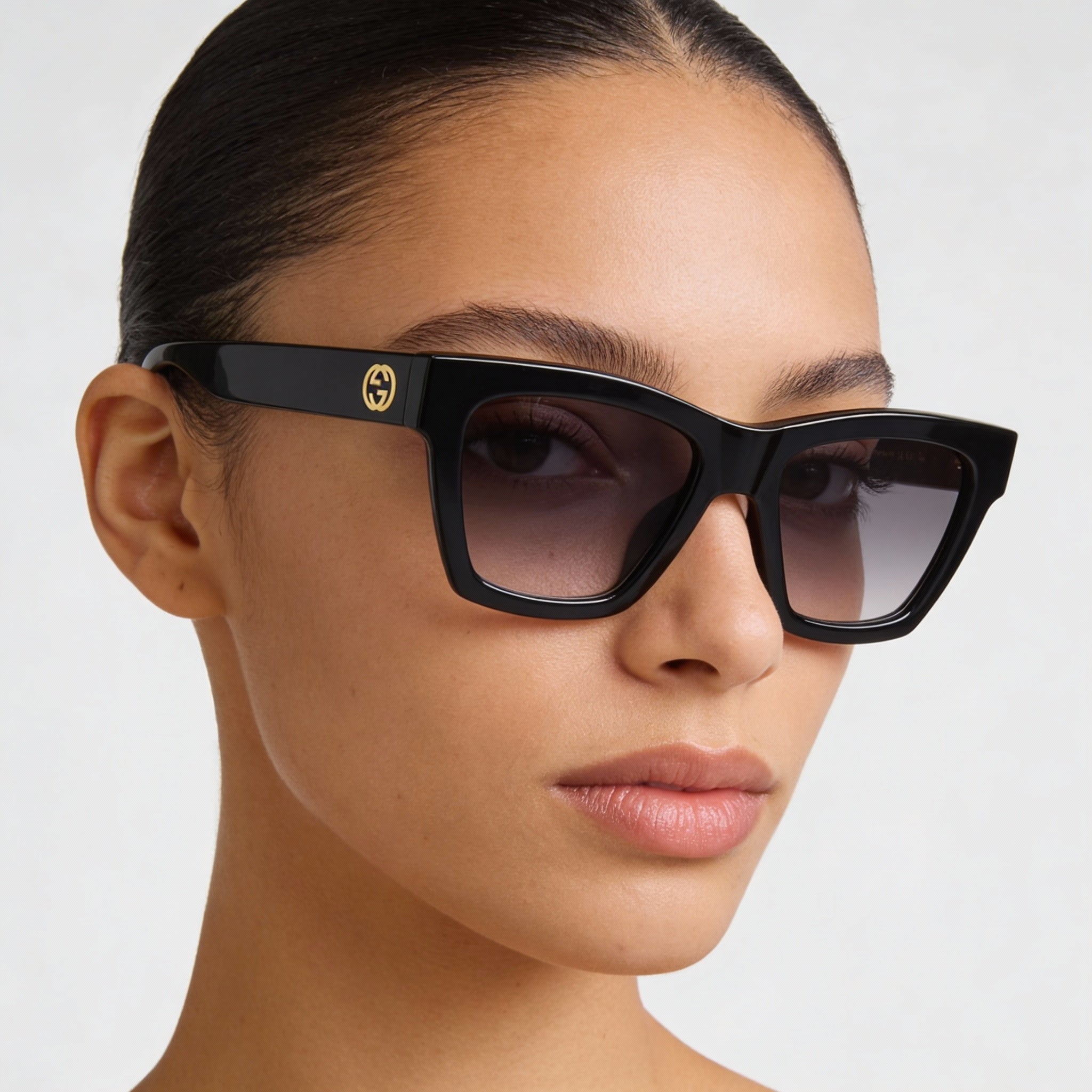 Gafas de sol Gucci GG1714S para mujer, montura de ojo de gato inyectada, no polarizadas, en negro y gris, con detalles dorados, 54 mm, Photo 5