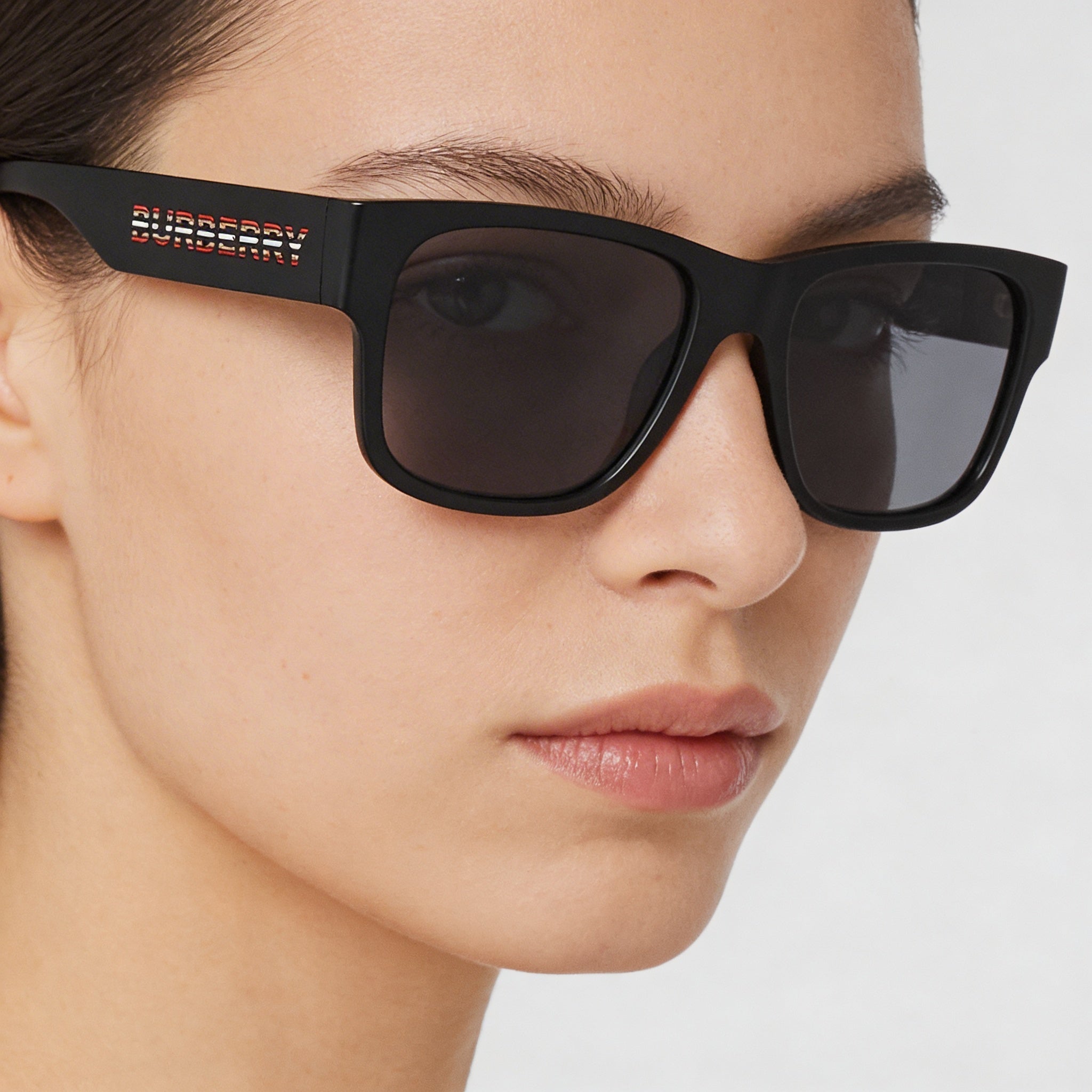 Burberry Knight Geometric Sunglasses Women's Multicolour Propionate Polarized UV Protection 57mm, Photo 3