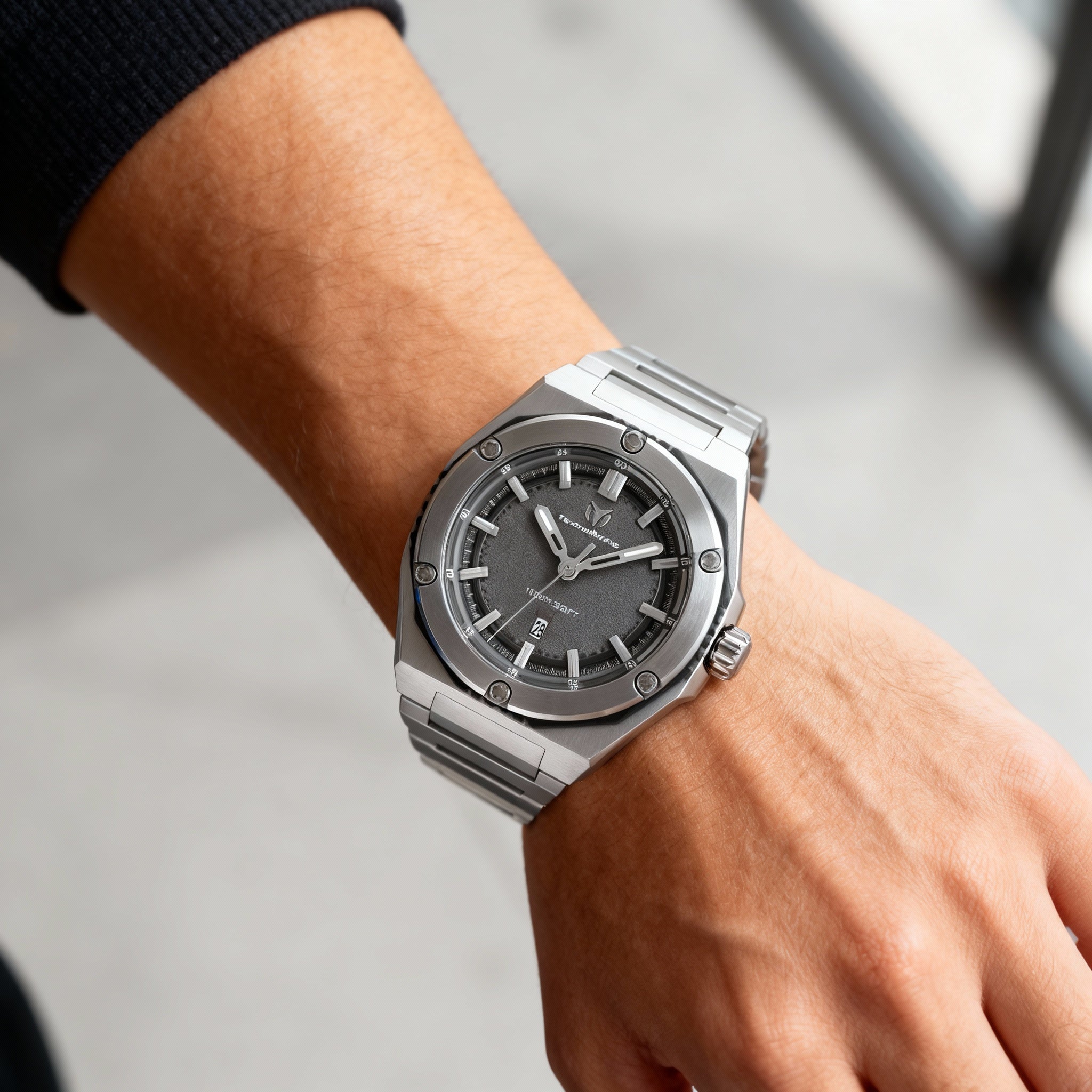 TechnoMarine CORAL - Legacy TM-416074 Men's 45mm Stainless Steel Quartz Watch, Grey Dial, 10 ATM Water Resistant, Photo 4