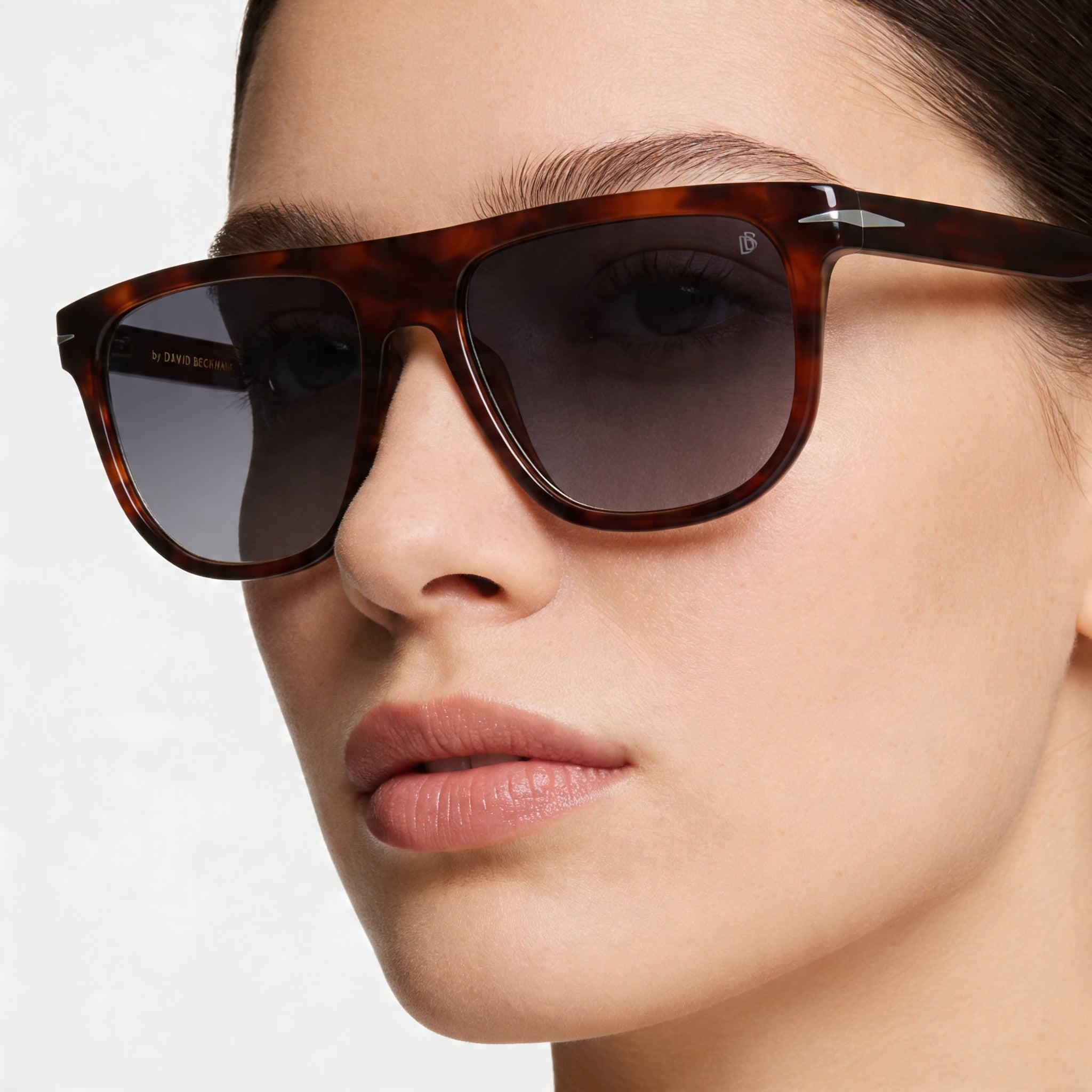 Gafas de Sol David Beckham Db 7111/S para Mujer de Acetato Gris Oscuro Degradado con Montura no Cuadrada 56mm, Photo 3