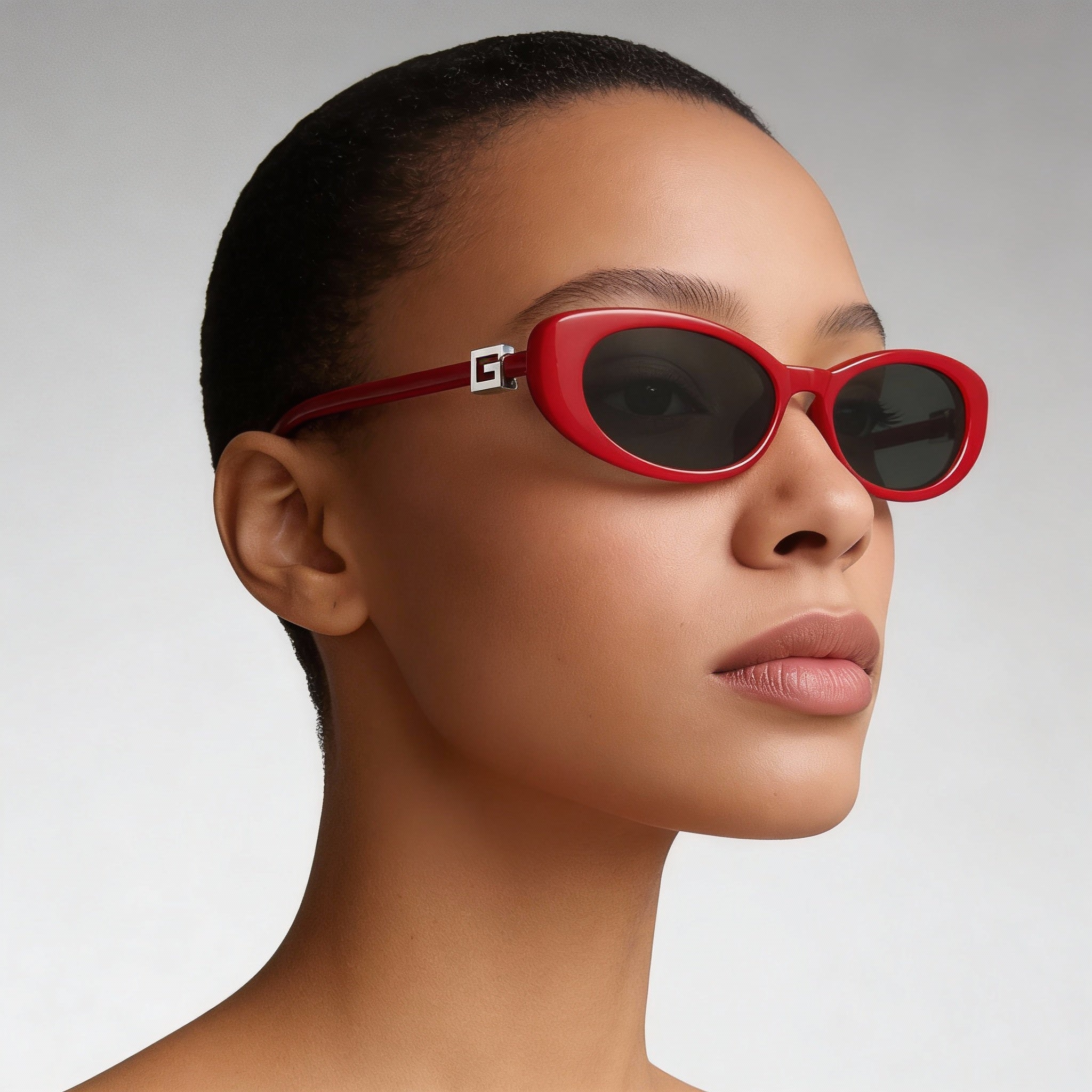 Gucci Modern Women's Red-Grey Injection Molded Plastic Frame Sunglasses with Plastic Lenses 52mm, Photo 4