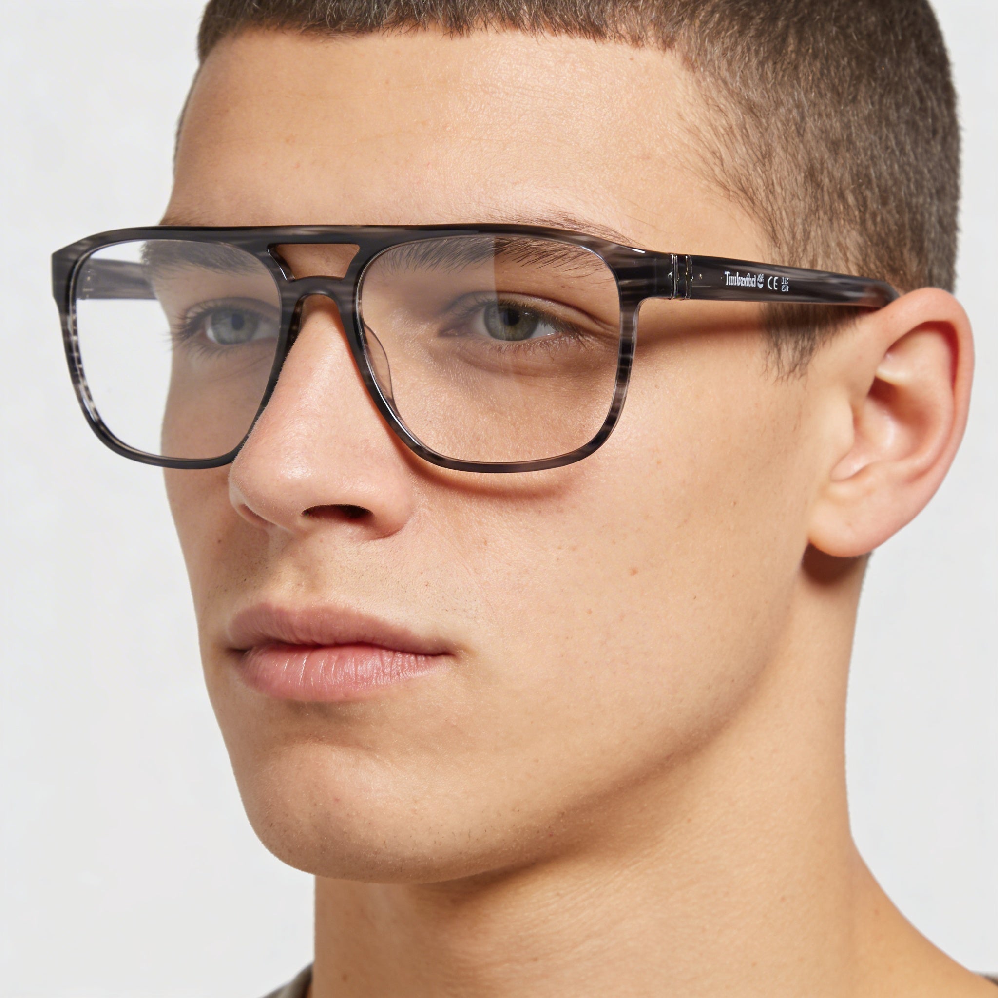 Timberland Tb50033 Men's Grey Horn Eyeglasses (Lens Width 62mm, Bridge Width 17mm, Temple Length 150mm), Photo 4
