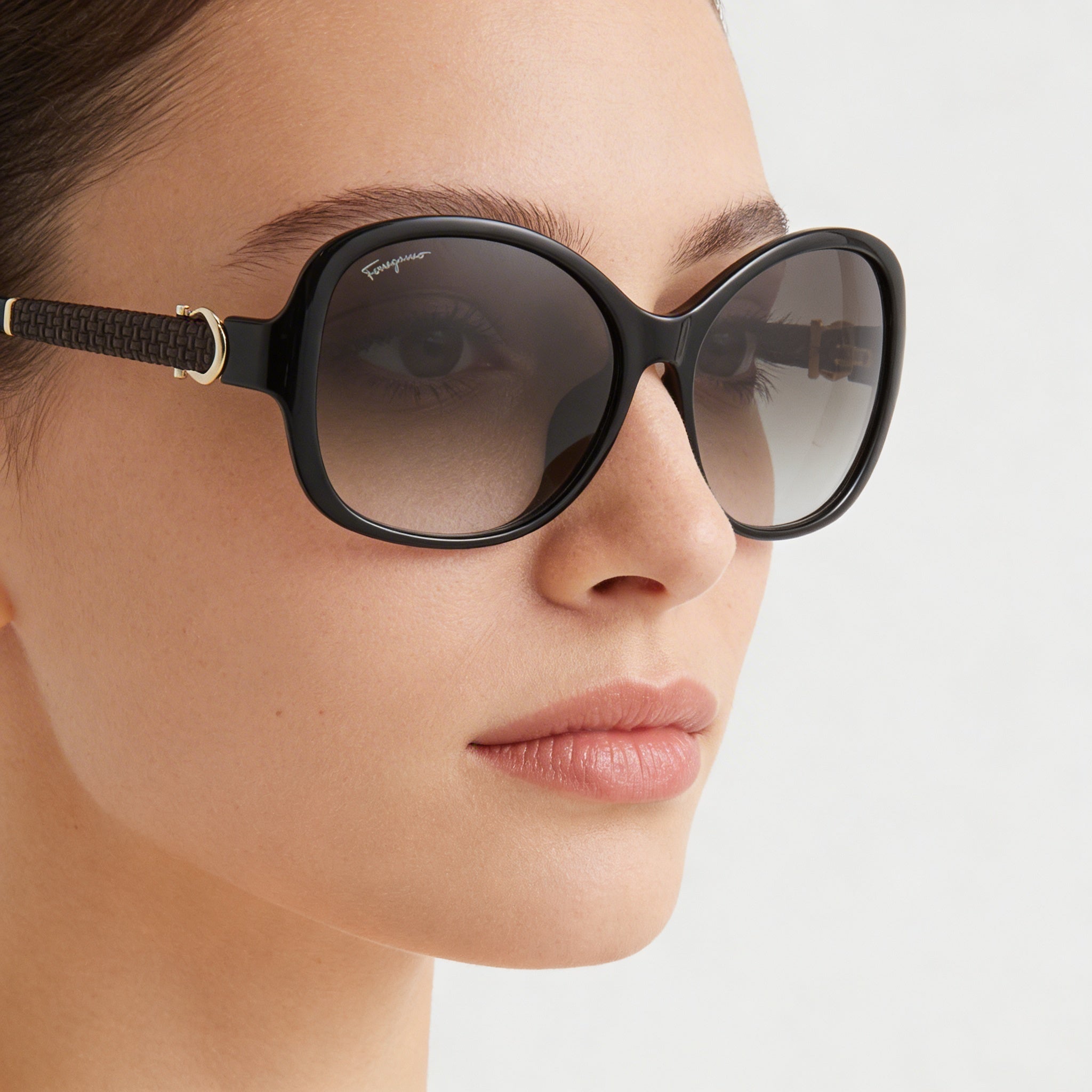 Gafas de sol Ferragamo Oval Gradiente Negro/Gris para mujer con montura de plástico negra y gris degradado, lentes grises degradadas, protección 100% UV de 59 mm, Photo 5