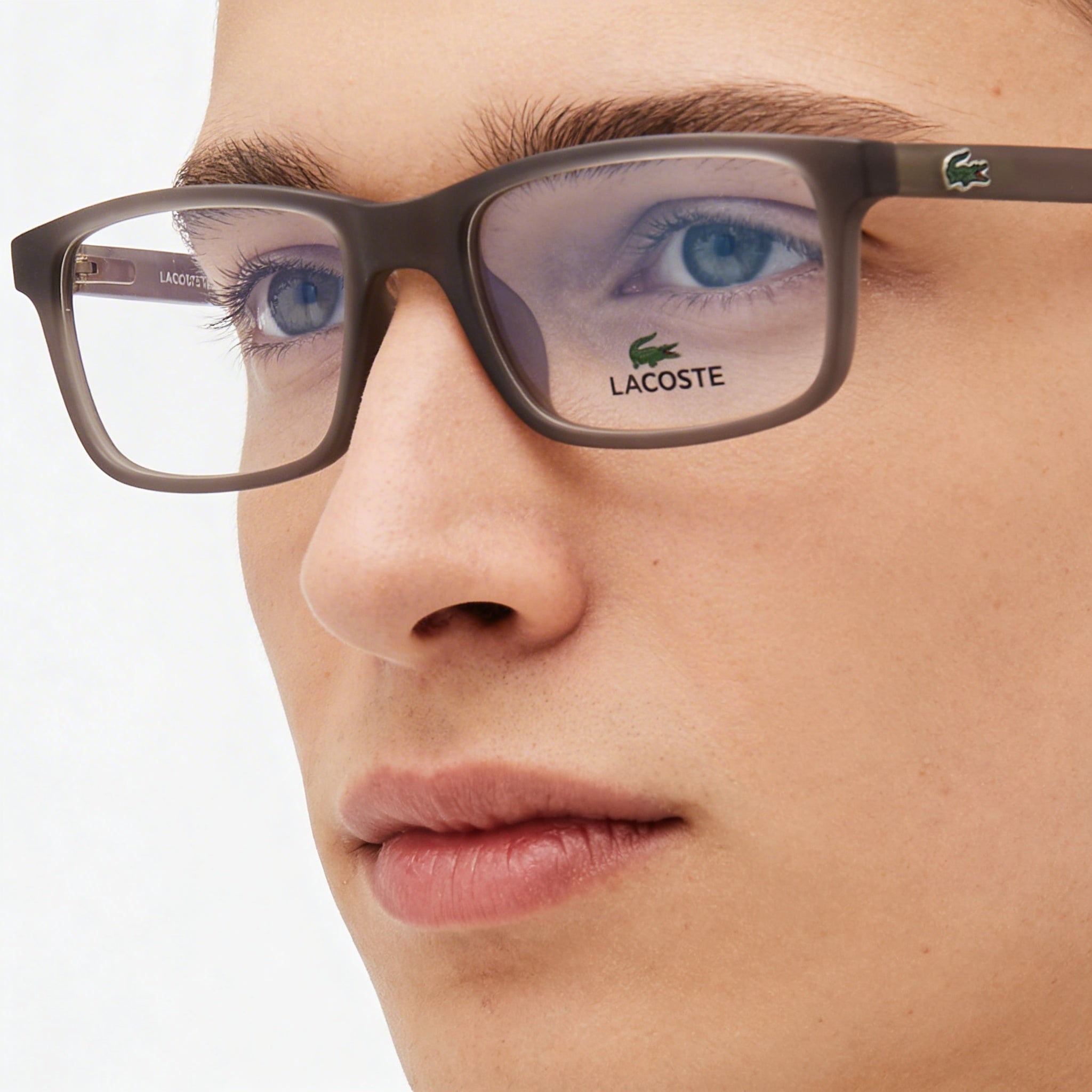 Lacoste L3646 Modern Classic Unisex Sunglasses with Injected Matte Grey Frame and Matte Grey Polycarbonate Lenses, 49mm, Photo 5
