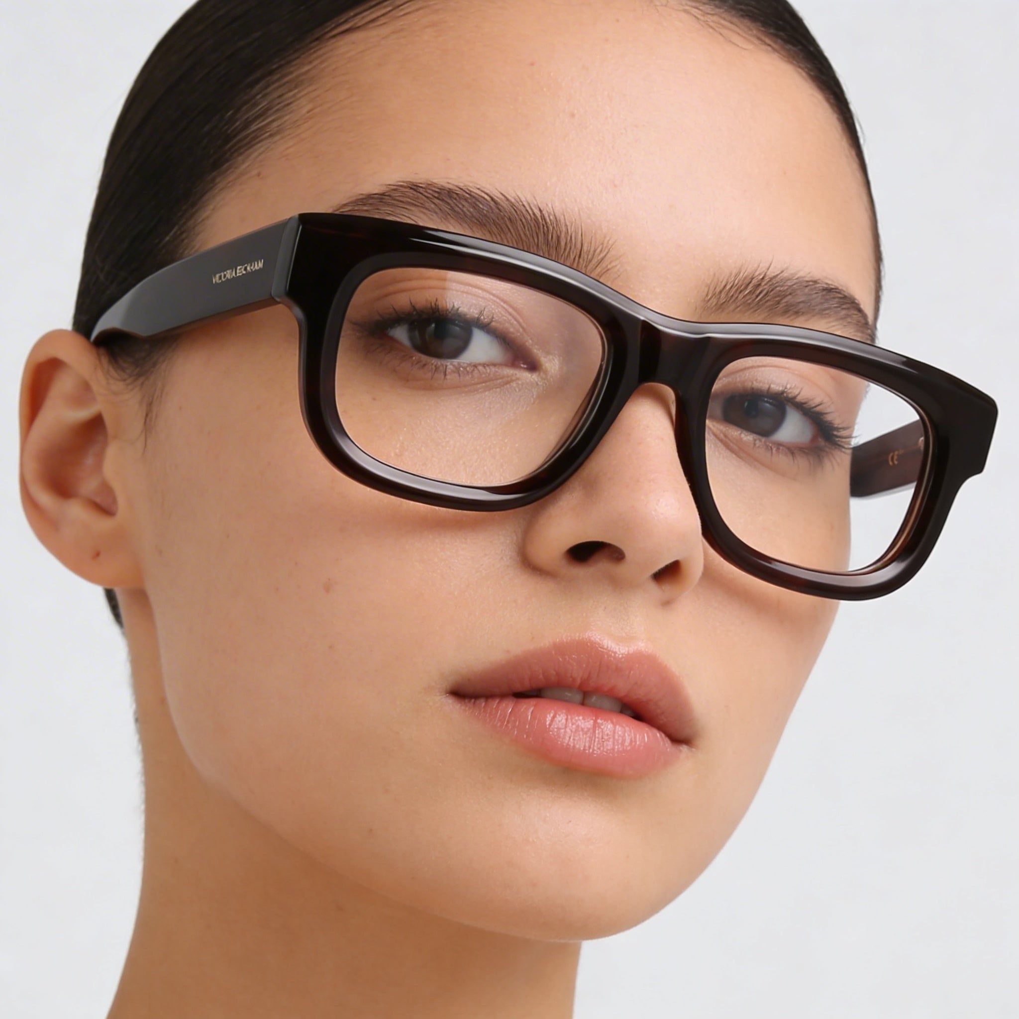 Victoria Beckham Vb2671 Women's Brown Horn Optical Frames for Prescription Lenses, Lens 51mm Bridge 19mm Temple 145mm, Photo 3