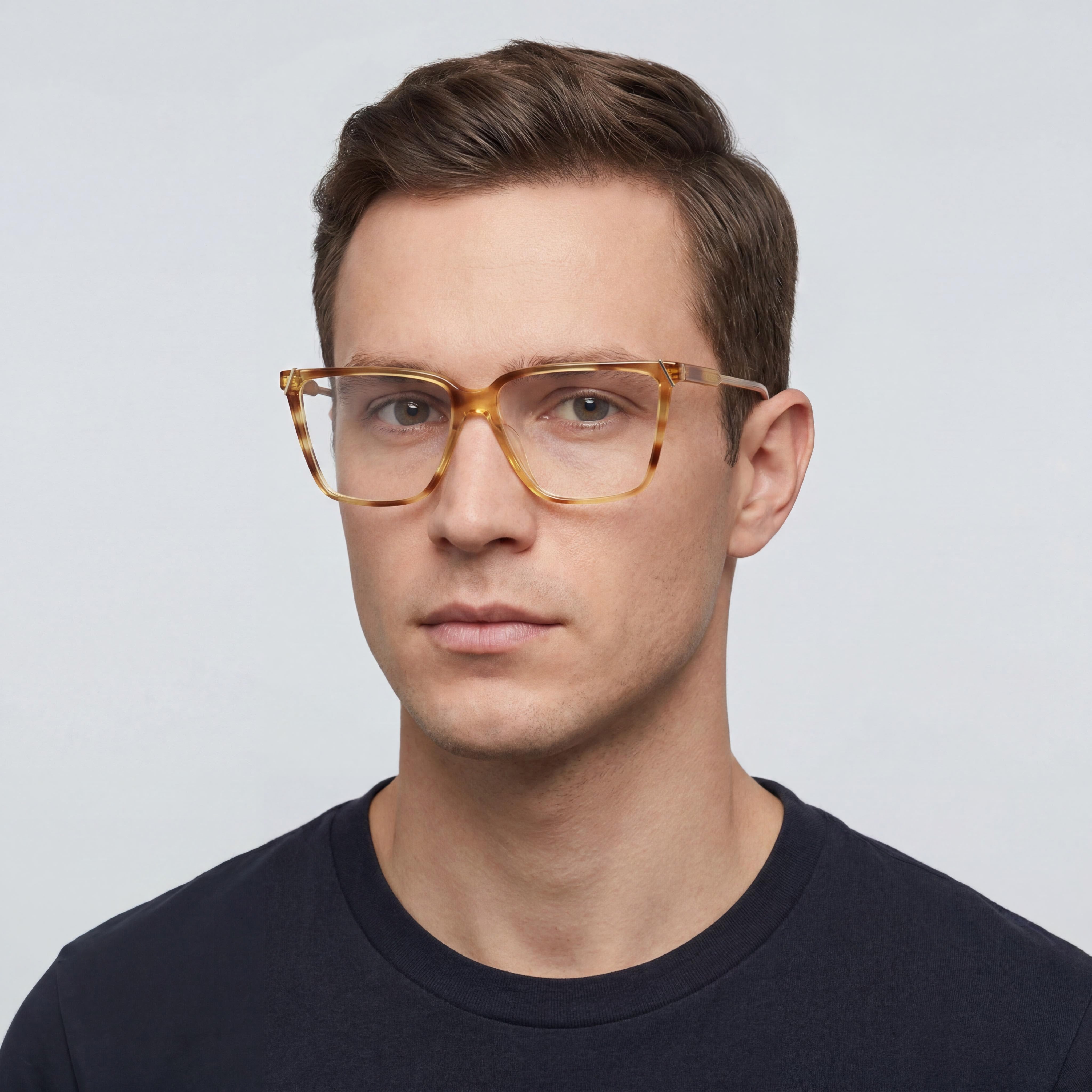 Victoria Beckham Modern Men's Sunglasses featuring Acetate Frame with Polycarbonate Lenses in Blonde Havana 56mm, Photo 4