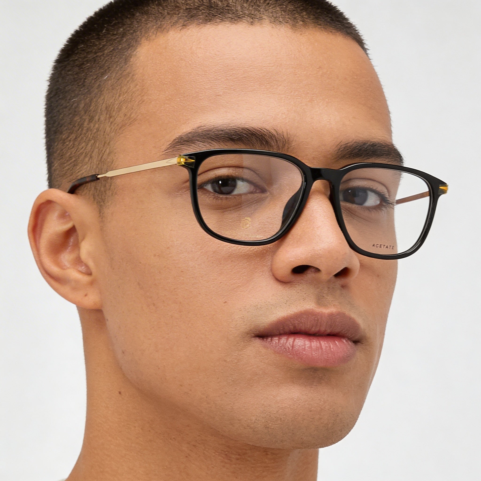 Gafas de hombre David Beckham Db 7074/F con montura de plástico y lentes de policarbonato en negro dorado, ancho de lente de 55 mm, Photo 3