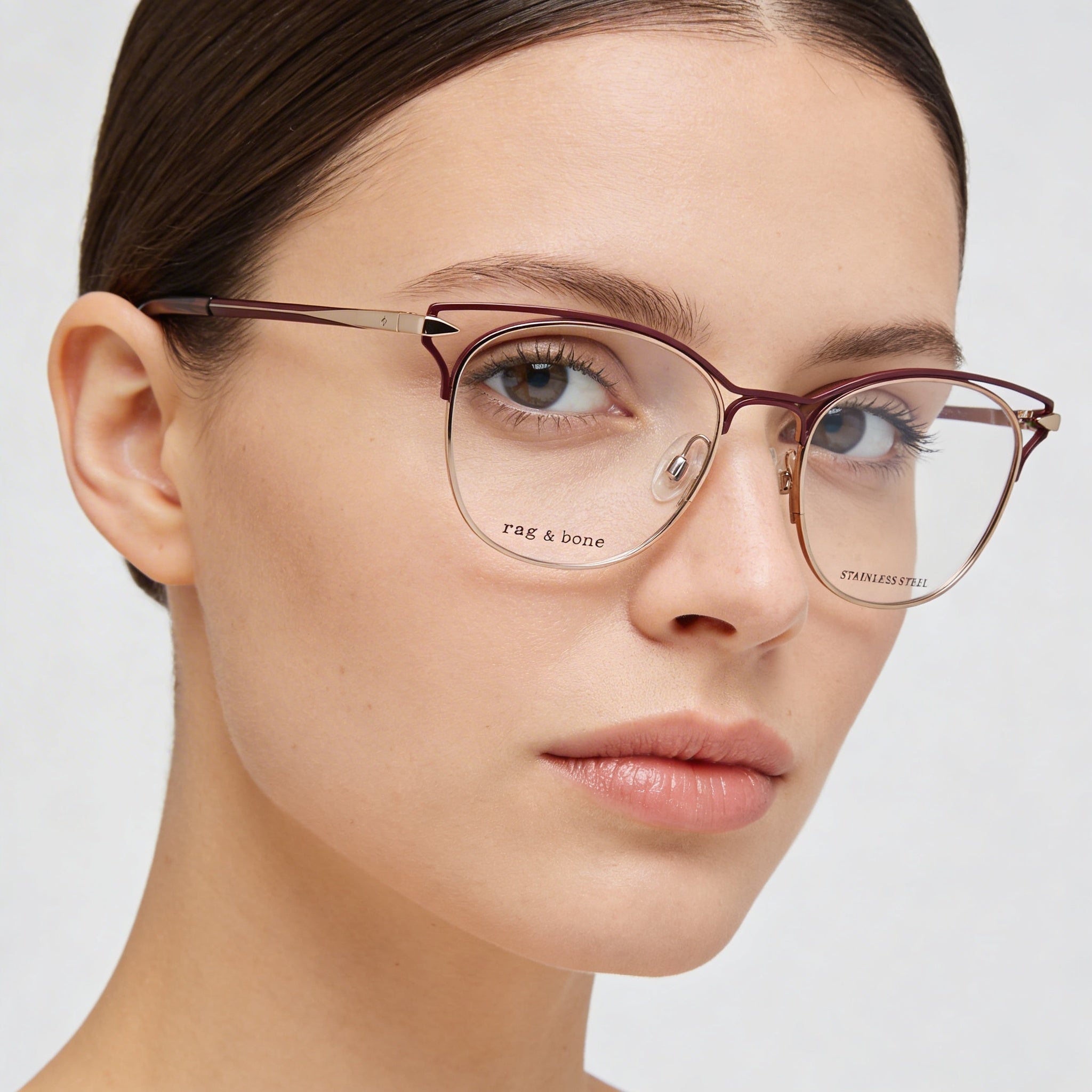 Gafas de sol modernas para mujer Rag & Bone con montura de aleación de acero en acabado rojo dorado, 51 mm de ancho de lente, Photo 3