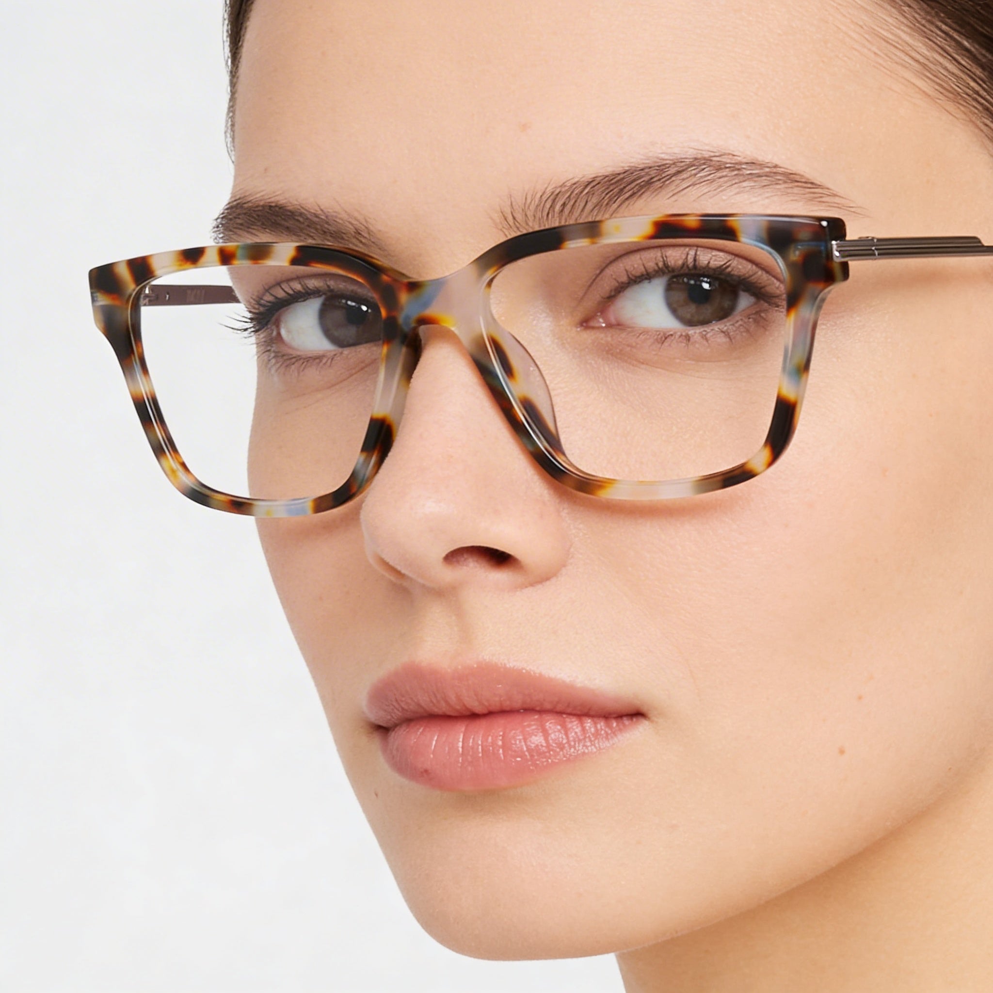 DKNY Women's DK7012 Classic Style Acetate Frame Non-Polarized Sunglasses Bone/Ink Tortoise 53mm, Photo 4