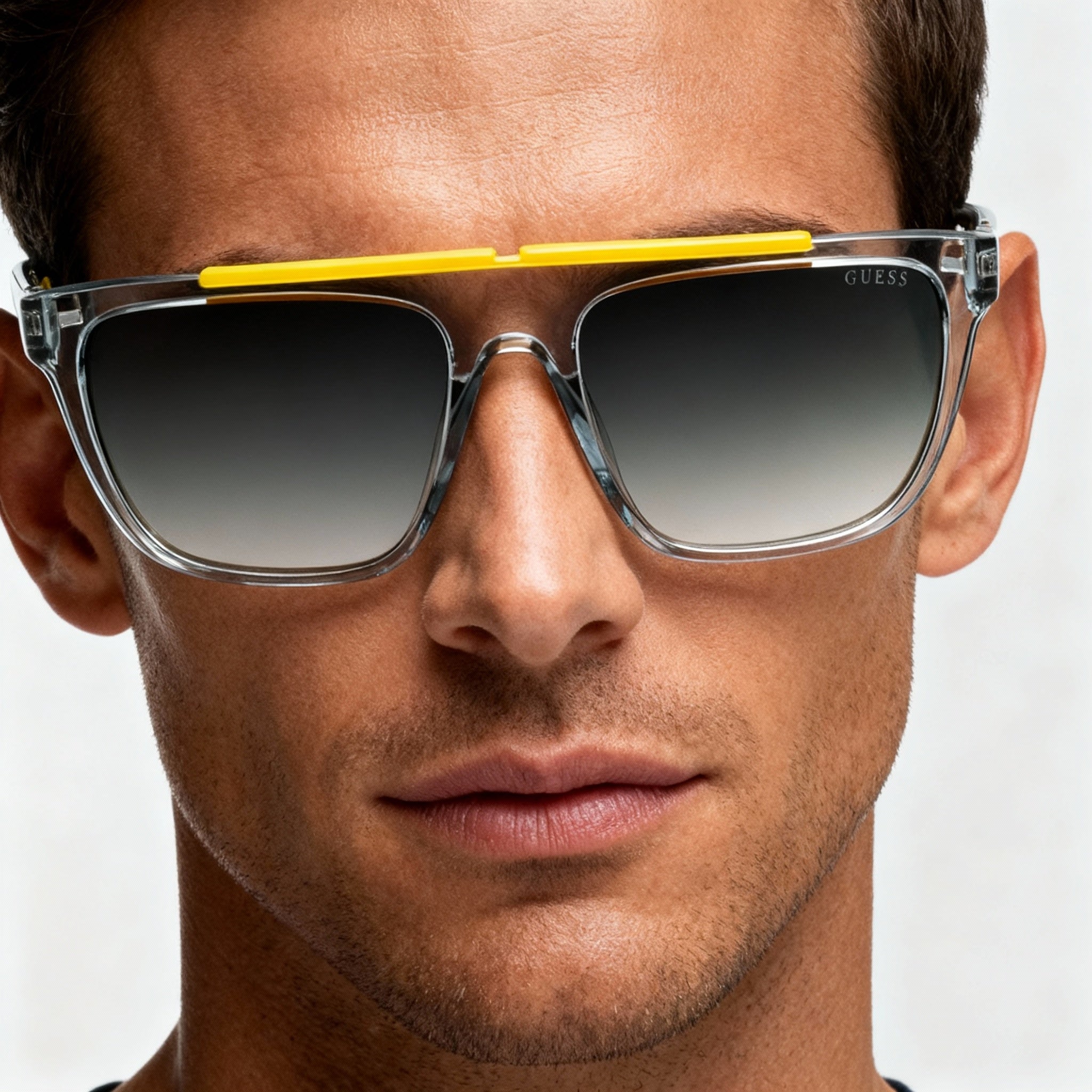 GUESS Classic Men's Square Injected Grey Frame Grey Glass Non-Polarized UV Protection Sunglasses 57mm, Photo 3