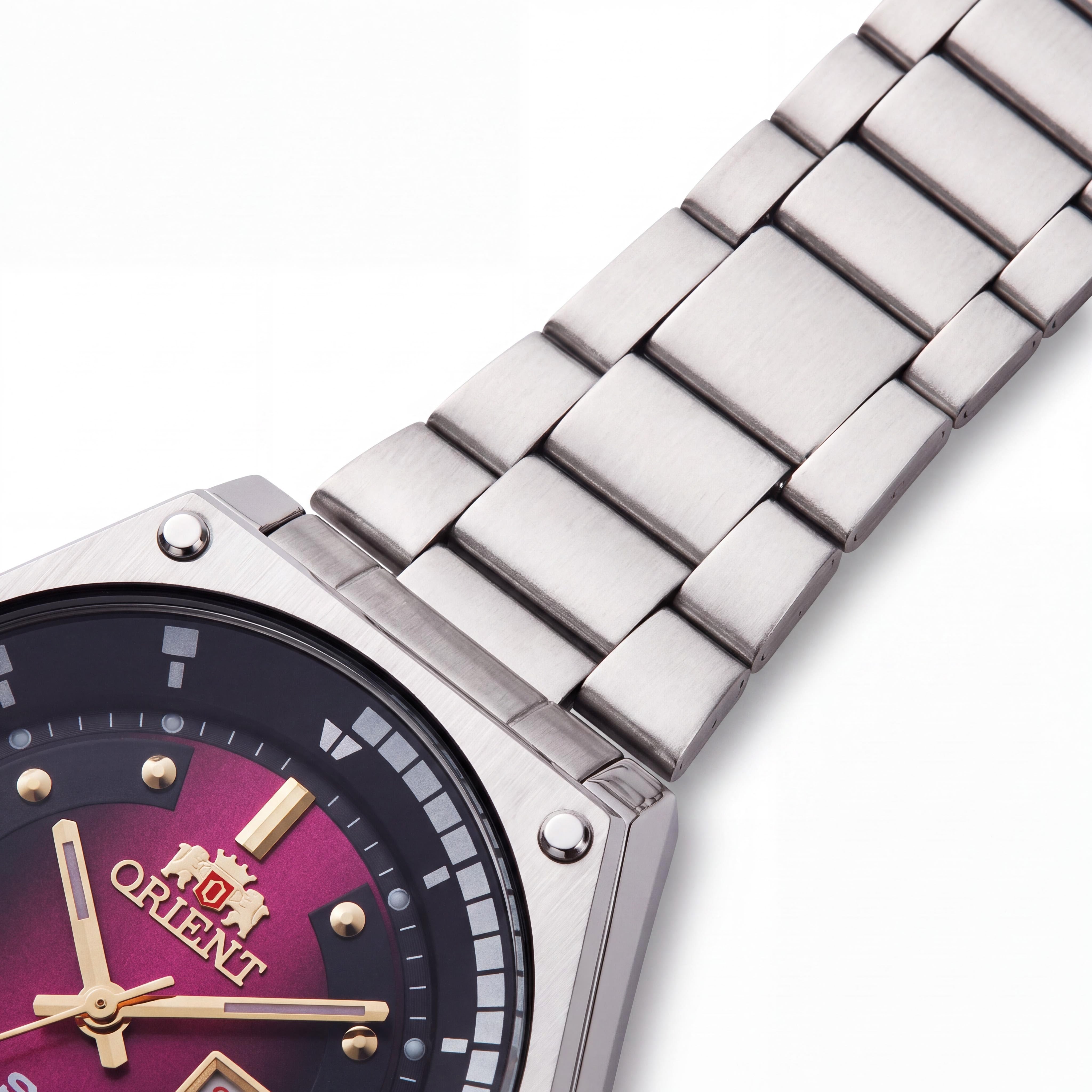 Orient Sporty Cronógrafo para hombre con esfera rojo vino, movimiento mecánico, caja de acero inoxidable de 42 mm, Photo 3