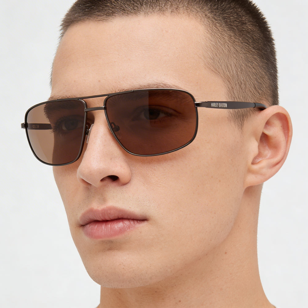 Harley-Davidson Hd00025 para hombre, con montura de metal ahumado mate y lentes polarizadas de color marrón de 64 mm