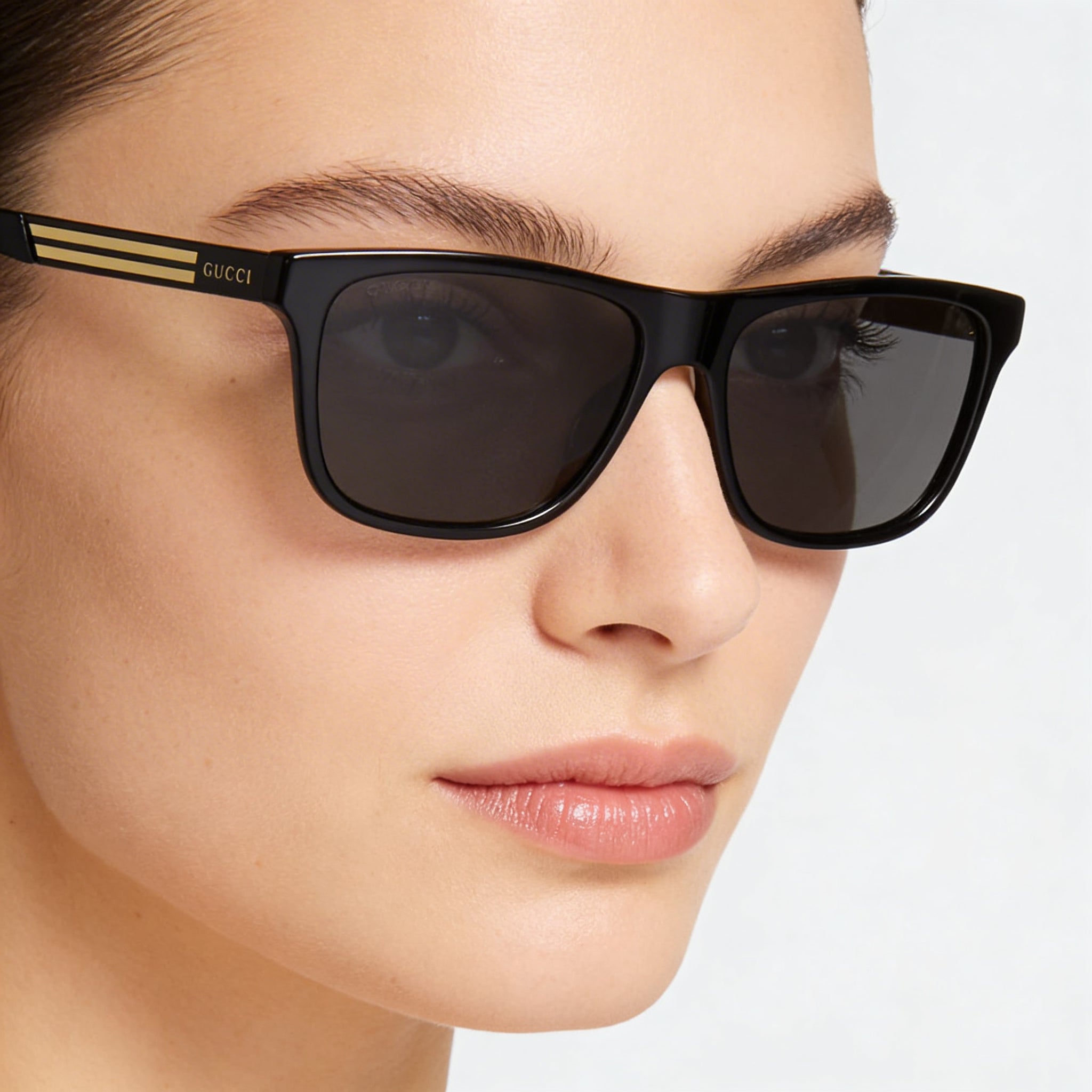 Gucci GG0687S Gucci Logo Black Frame Dark Grey Polarized UV Sunglasses 57mm, Photo 5