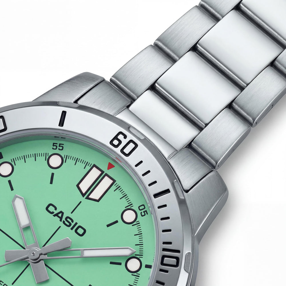 Reloj de pulsera Casio para hombre MTP-VD01D-3E1VUDF con función resistente al agua y marco de color verde azulado