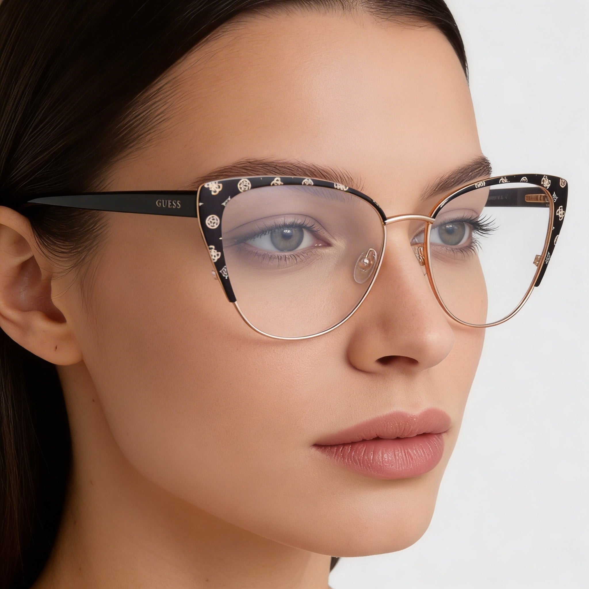 Gafas Guess Gu50121 para mujer, de metal negro mate y negro brillante, con lentes multicolor, 145 mm, Photo 4