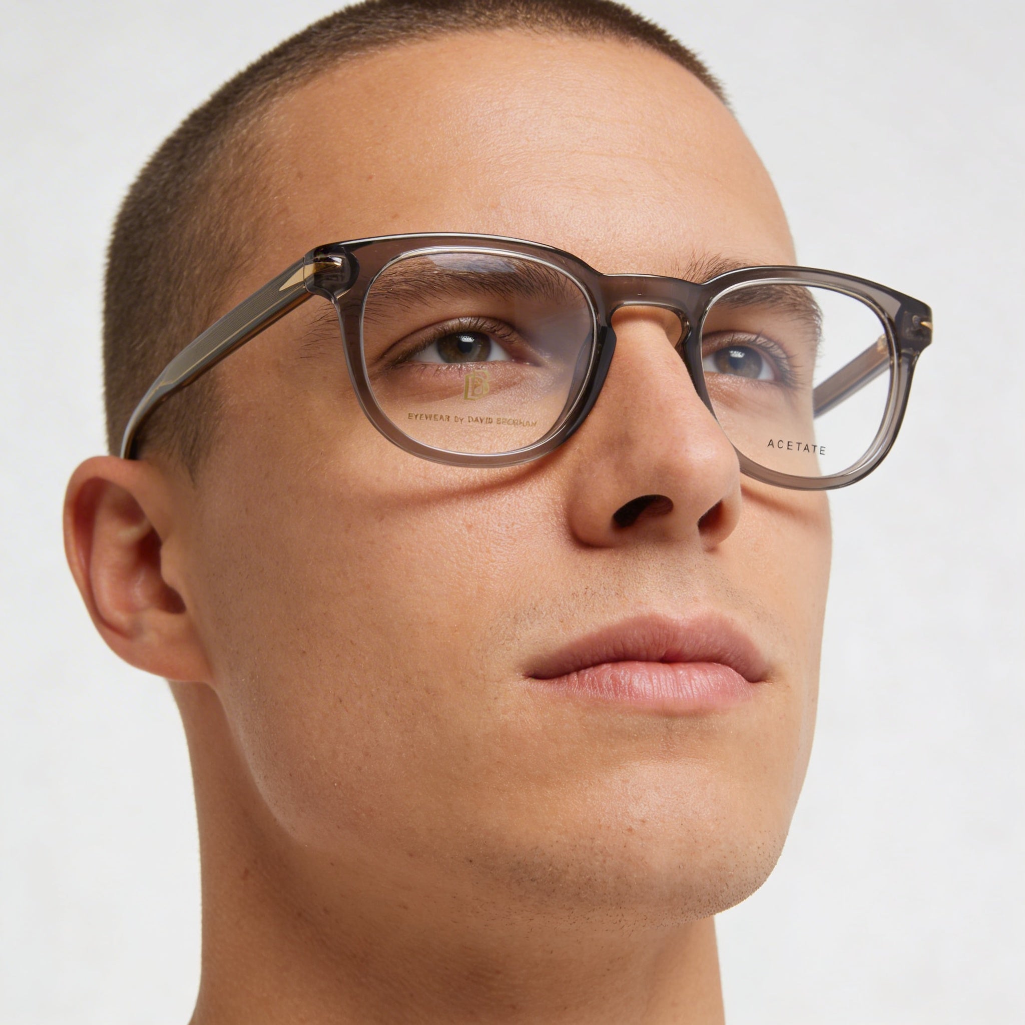Gafas David Beckham Db 1072 de Plástico Gris para Hombre con Ancho de Lente de 50 mm, Ancho de Puente de 22 mm, Longitud de Patilla de 145 mm, Photo 3