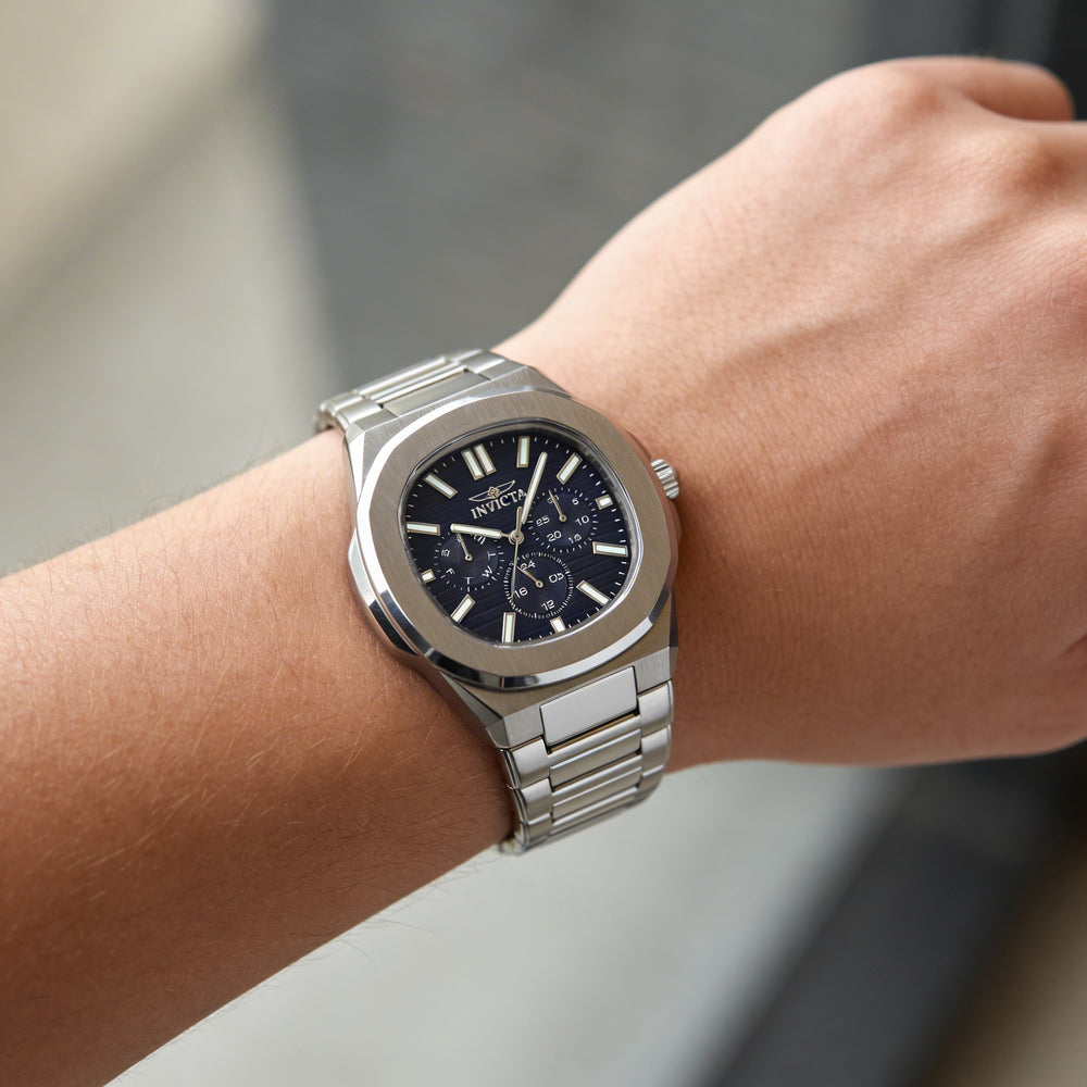 Reloj de pulsera Invicta Speedway Collection 48326 unisex de acero inoxidable con esfera azul y cronógrafo de cuarzo de 41 mm
