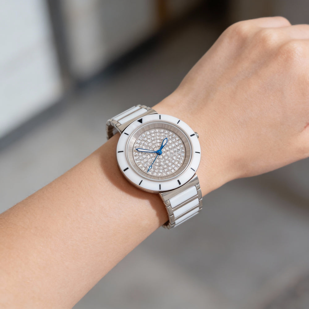 Oniss Women's Toulon ON7260 Quartz Watch with Silver-Tone Stainless Steel Case & Bracelet, Silver Dial, Scratch Resistant Mineral