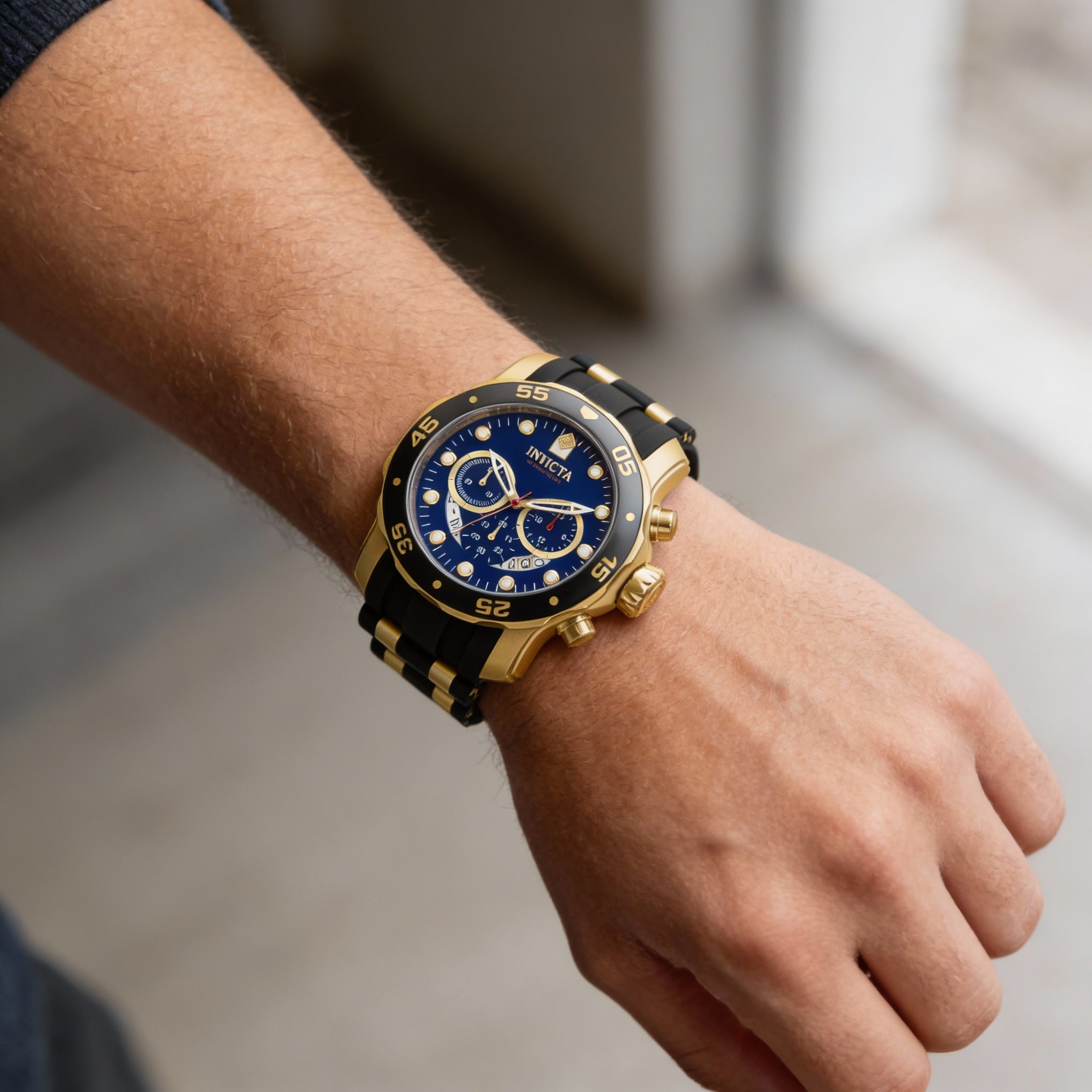Invicta Pro Diver 37229 Men's Gold Tone Stainless Steel Blue Dial 48mm Water Resistant Chronograph Watch, Photo 2