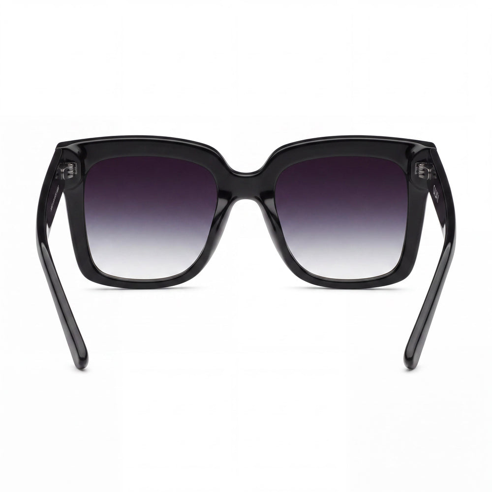 QUAY AUSTRALIA Women's Square Polarized UV Protection Sunglasses with Black Fade Plastic Frame 52mm