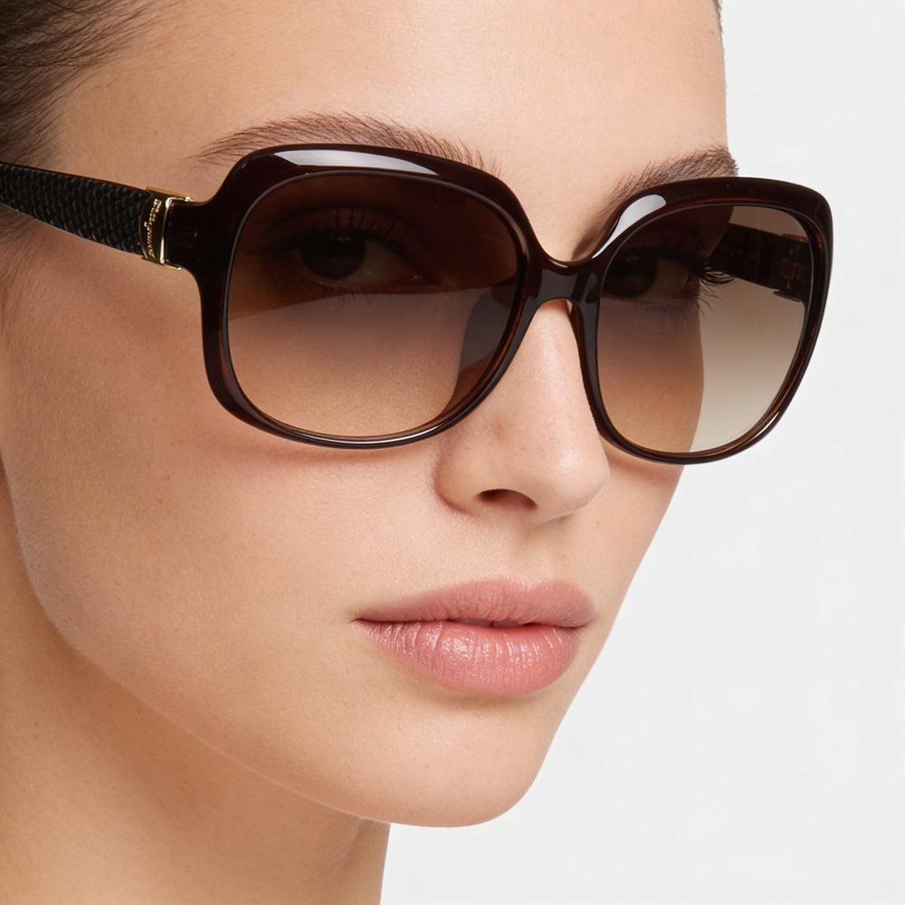 Gafas de sol cuadradas de plástico marrón para mujer Ferragamo Sf739sa 210, lentes degradadas marrones, protección UV, aptas para prescripción de 59 mm