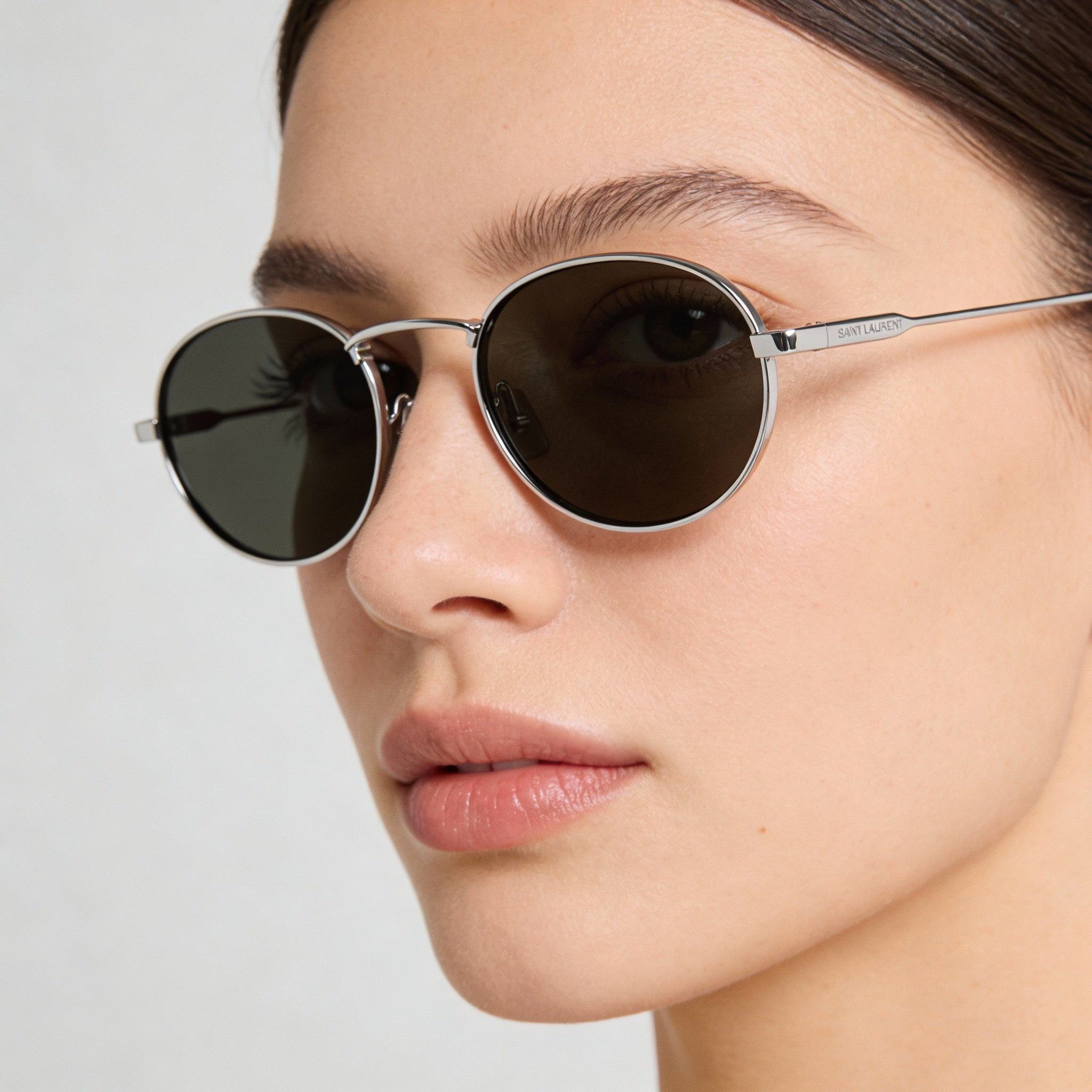 Saint Laurent Sl 799-002 Women's Silver Grey Metal Frame Black Lens Polarized Sunglasses 52mm, Photo 4