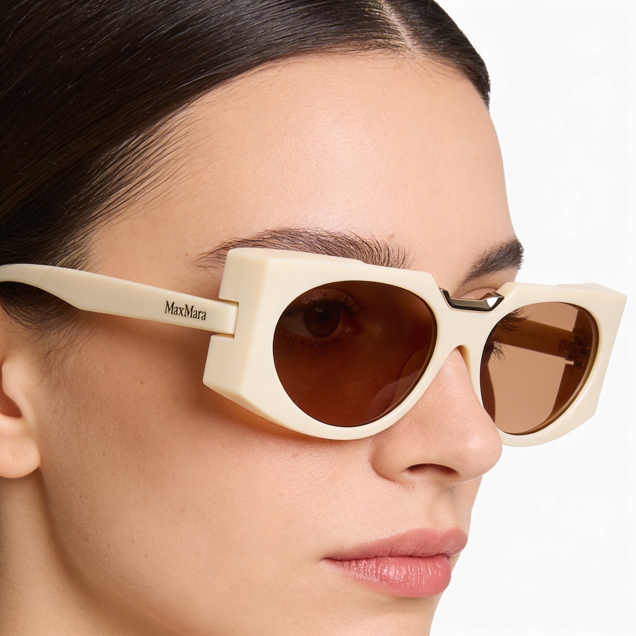 MaxMara Modern Women's Shiny Ivory Acetate Frame Sunglasses with Brown Plastic Lenses, Size 59-17-135, Photo 3