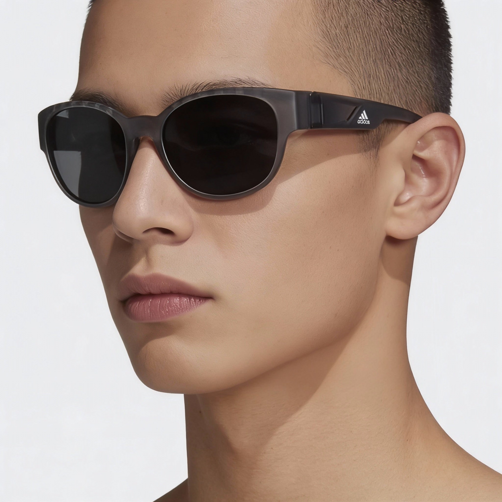 Gafas de sol unisex adidas Casual, montura de plástico gris, lentes ahumadas no polarizadas de 55 mm con protección UV, Photo 5