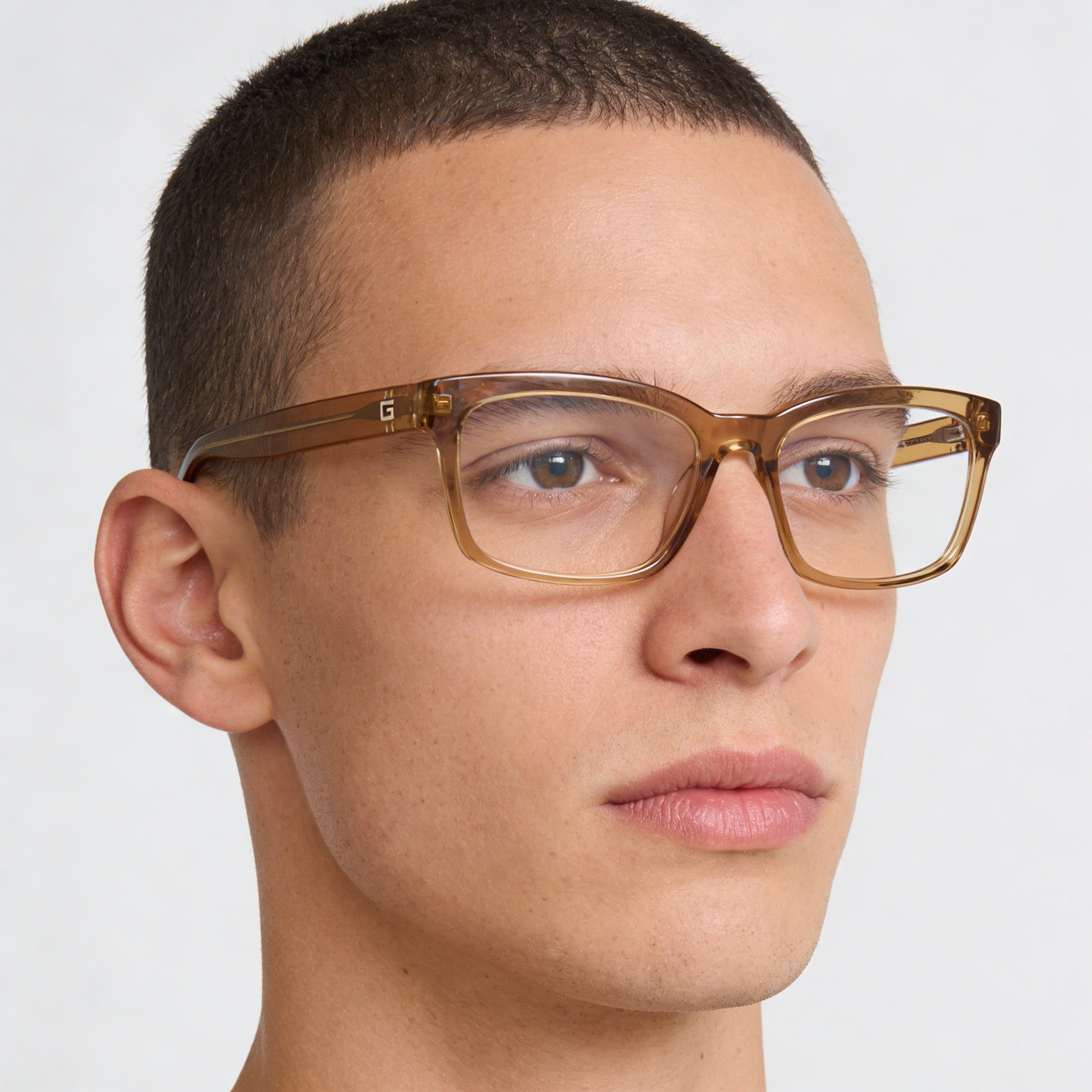 GUESS GU50252 Gafas de hombre con montura de plástico amarillo oscuro y lentes de policarbonato transparentes 55-19-145, Photo 4