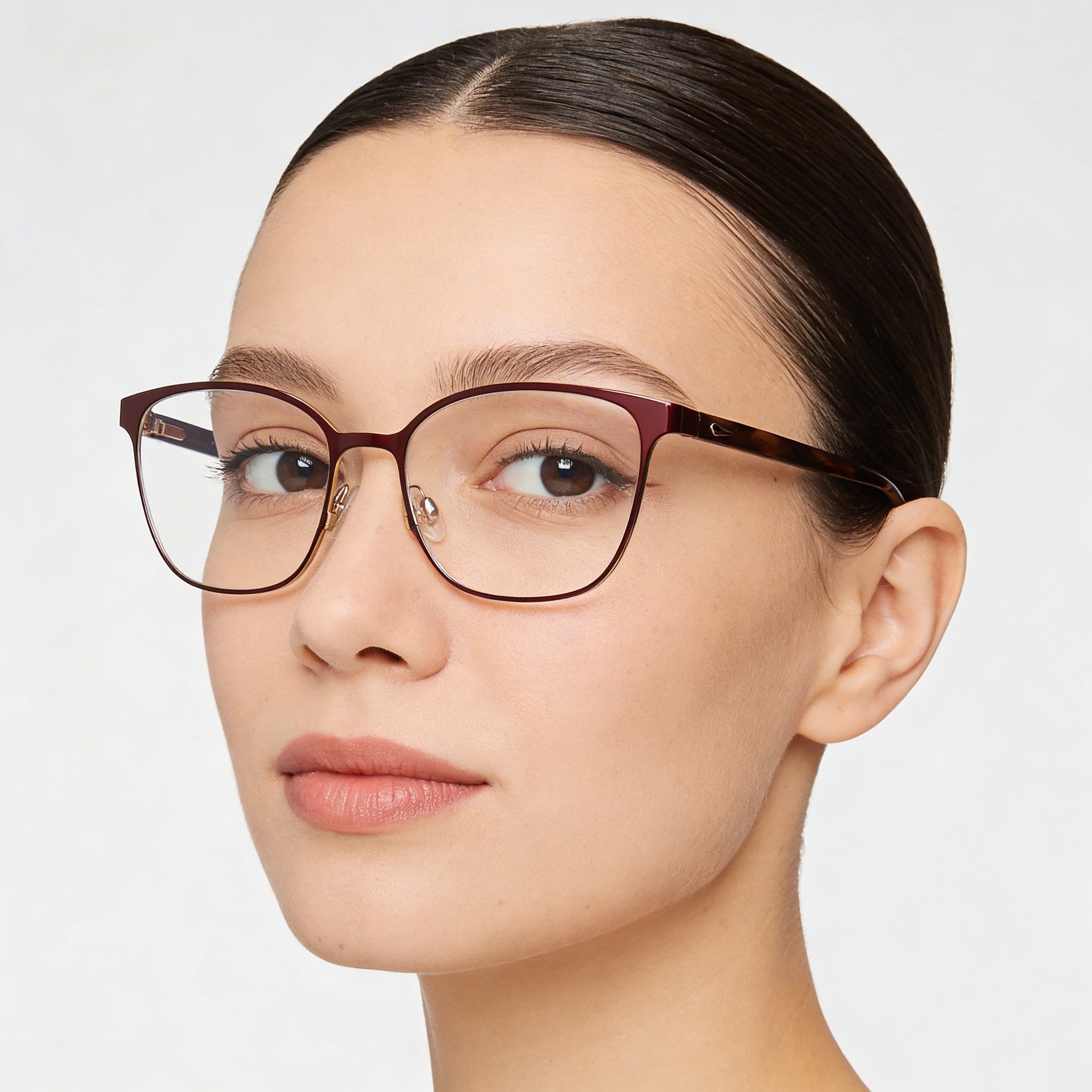 rag & bone Gafas de sol modernas para mujer con montura de acero aleado, acabado rojo burdeos y lentes de policarbonato de 53 mm, Photo 5