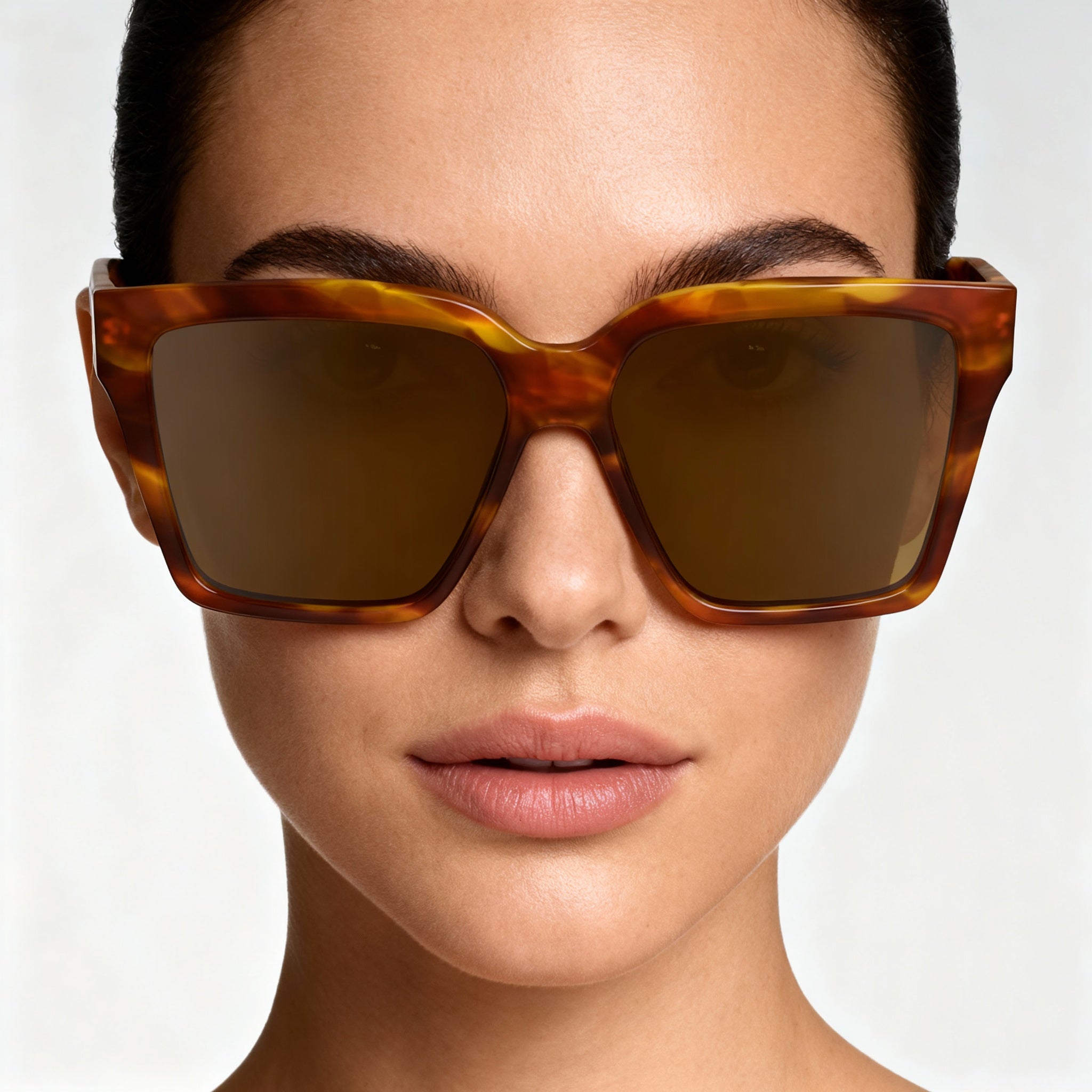 Victoria Beckham Vb672s Women's Square Striped Blonde Havana Non-Polarized Sunglasses, Photo 3