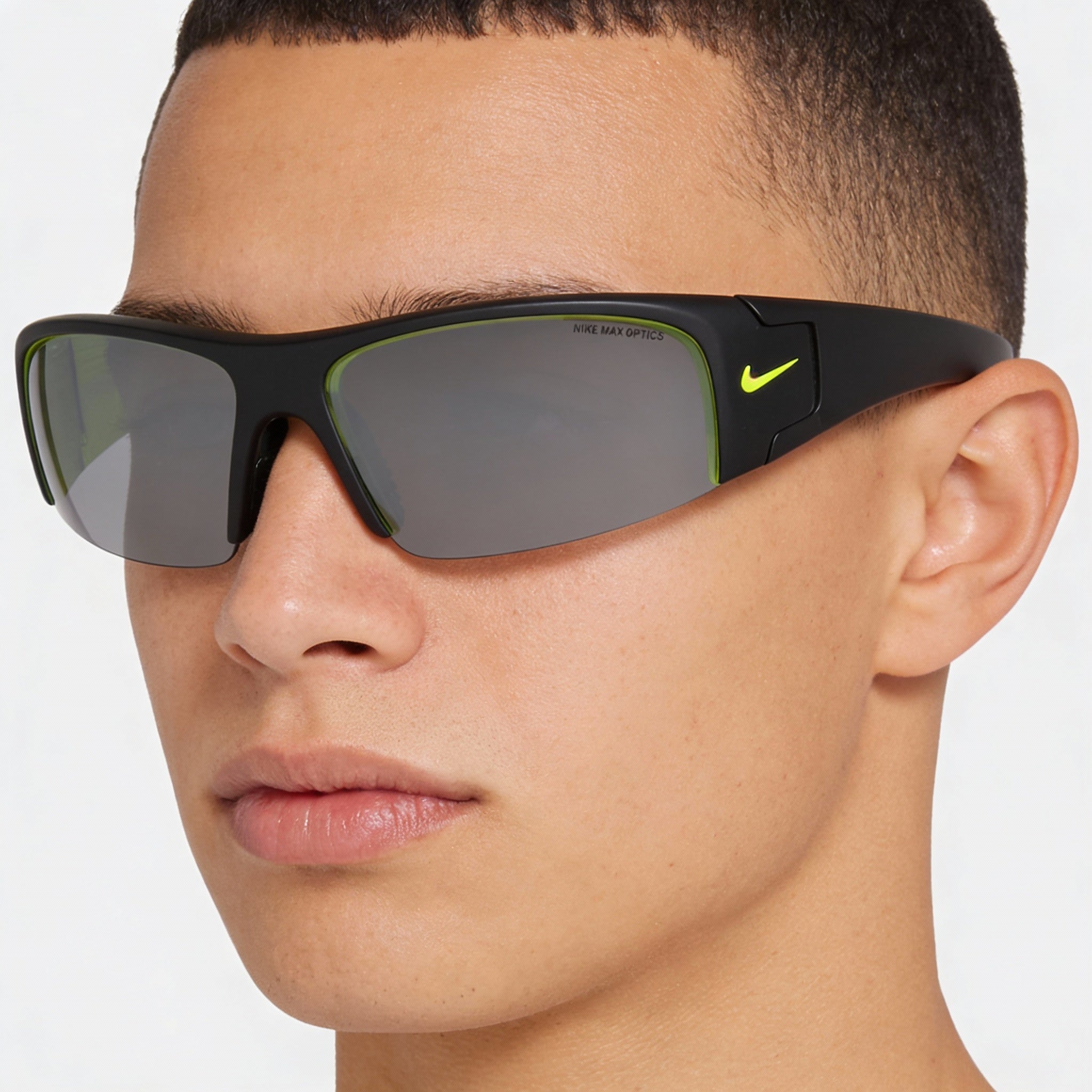 Gafas de sol Nike Wayfarers unisex, montura de plástico negra, lentes de plástico Volt, 100 % protección UV, no polarizadas., Photo 4