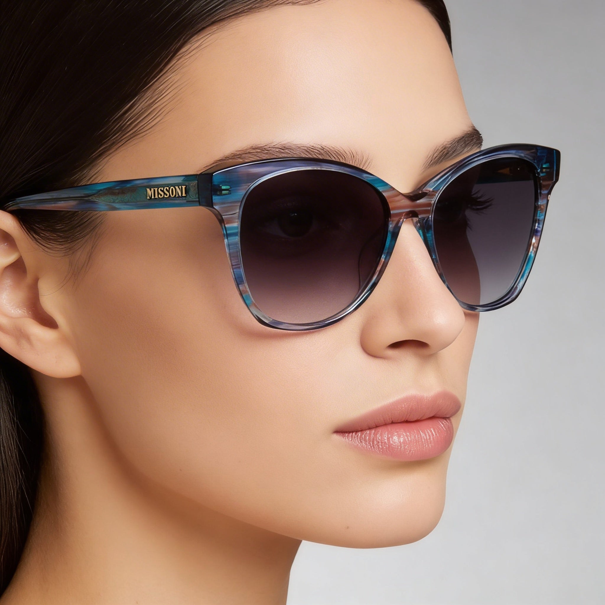 Gafas de sol cuadradas de acetato Missoni para mujer, montura negra tipo cuerno, lentes gris oscuro, ancho de lente 54 mm, Photo 5