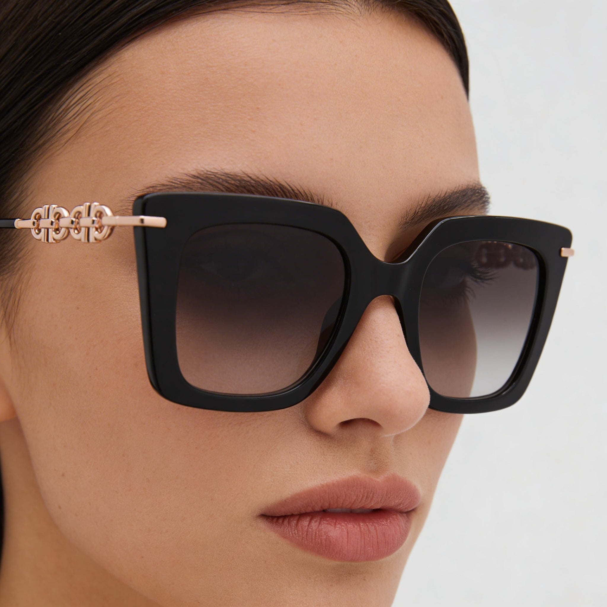 Gafas de sol no polarizadas Ferragamo SF1041S para mujer, de aleación de acero negro, diseño de mariposa, gris degradado, 51 mm, Photo 4