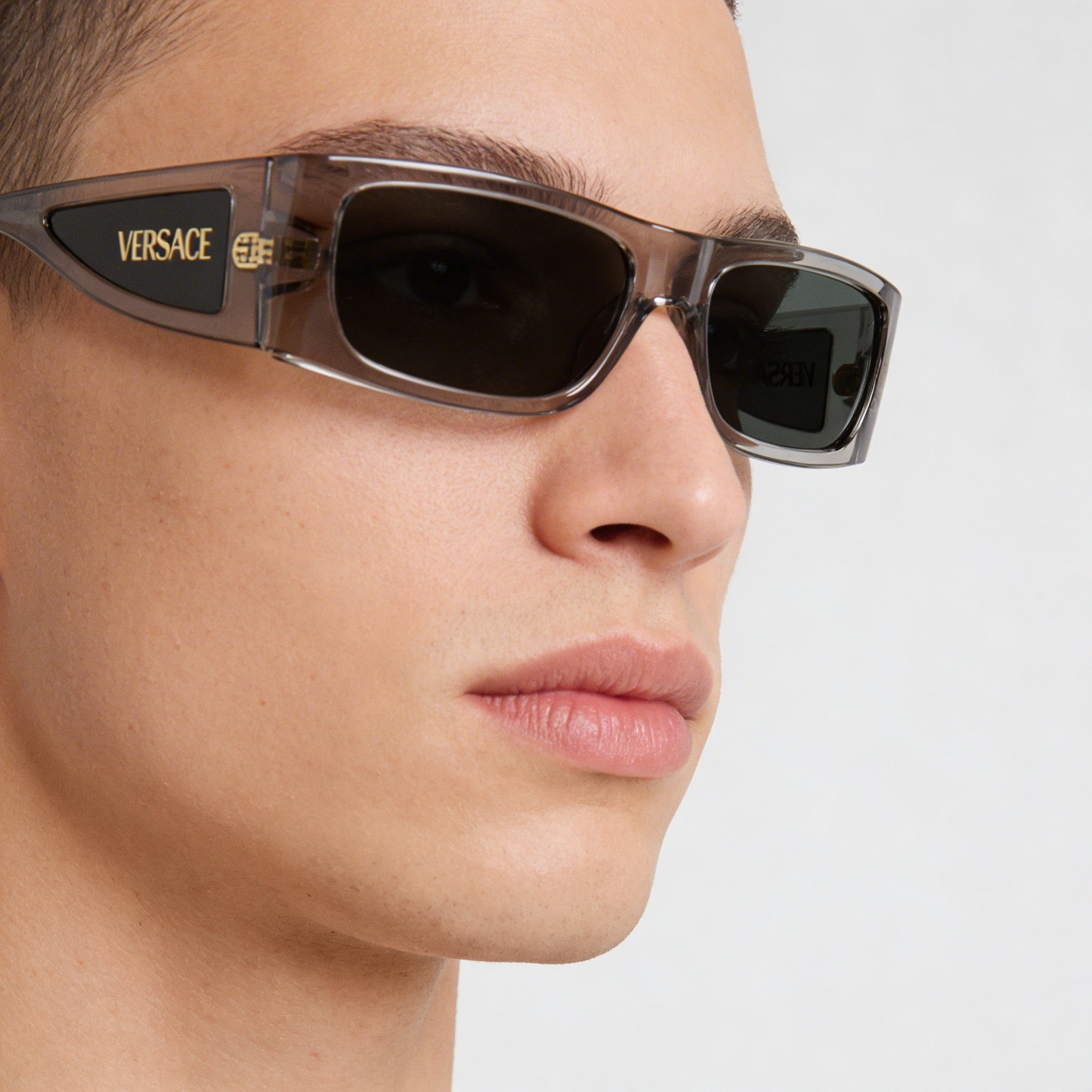 Gafas de sol unisex clásicas Versace equipadas con lentes polarizadas gris oscuro y montura gris oscuro, Photo 4