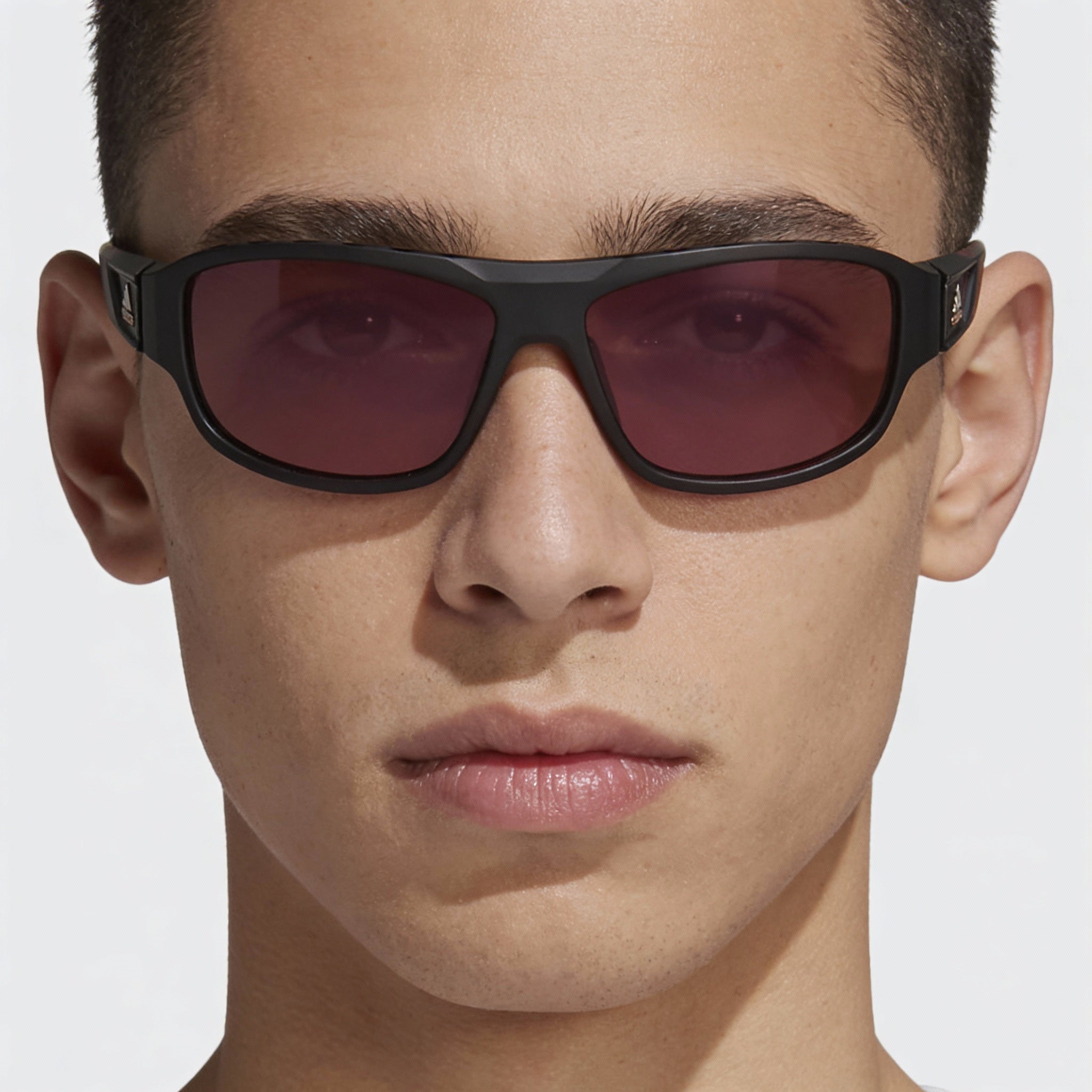 Gafas unisex adidas Sp0045 de plástico en color burdeos, negro mate, con lentes rojo burdeos no polarizadas y protección UV (61-15-130), Photo 3