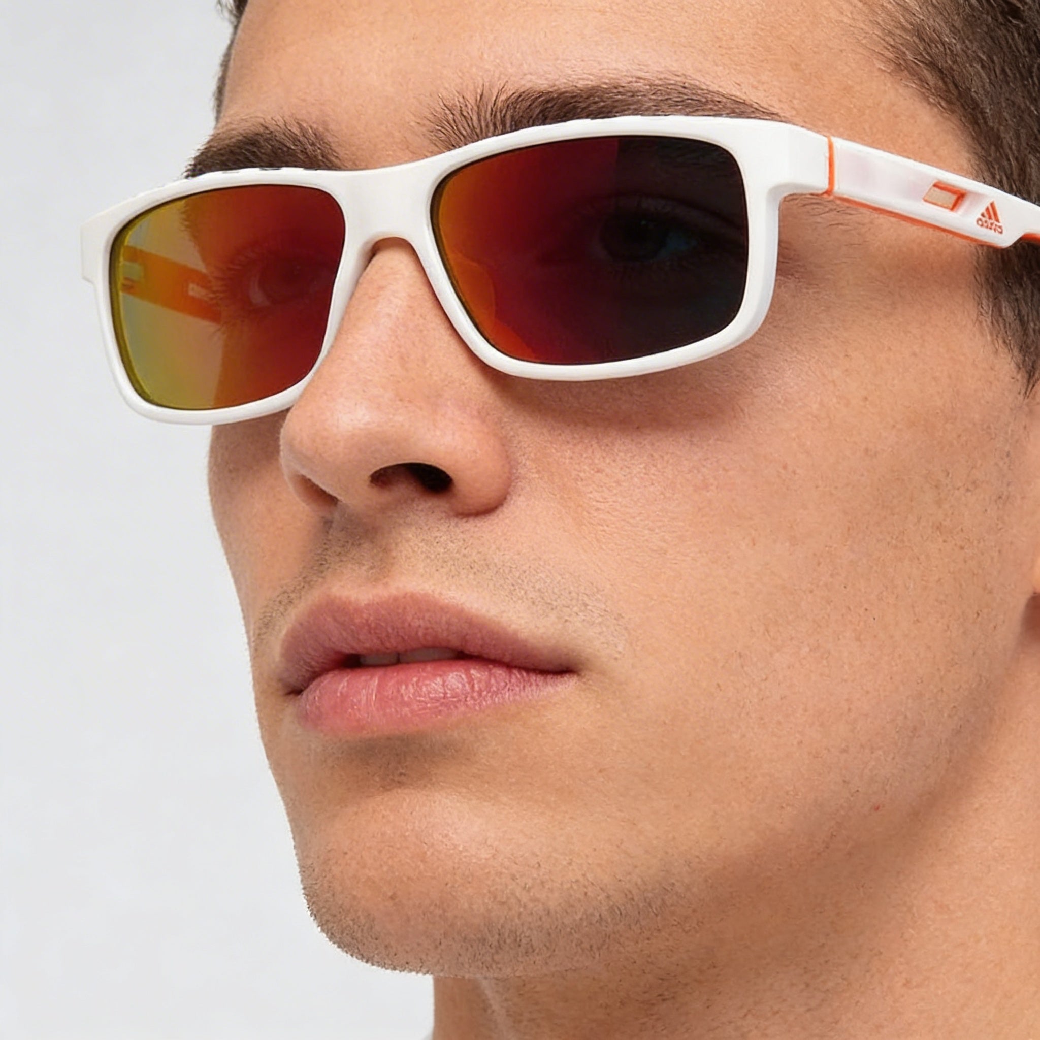 Gafas de sol Adidas deportivas contemporáneas para hombre, montura completa de plástico blanco con espejo rojo y protección UV, 58 mm, Photo 4