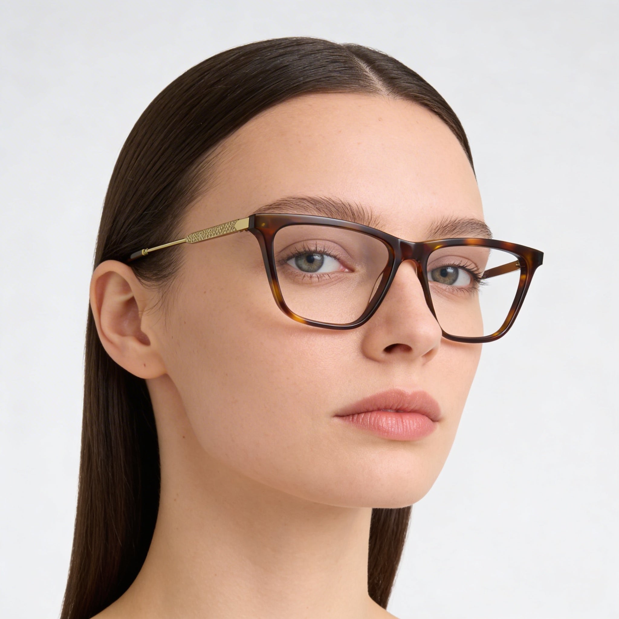 Victoria Beckham VB2663 Modern Women's Eyewear crafted from Tortoise Acetate Frame with 54mm Lens Width, 15mm Bridge, and 140mm Temples, Photo 5